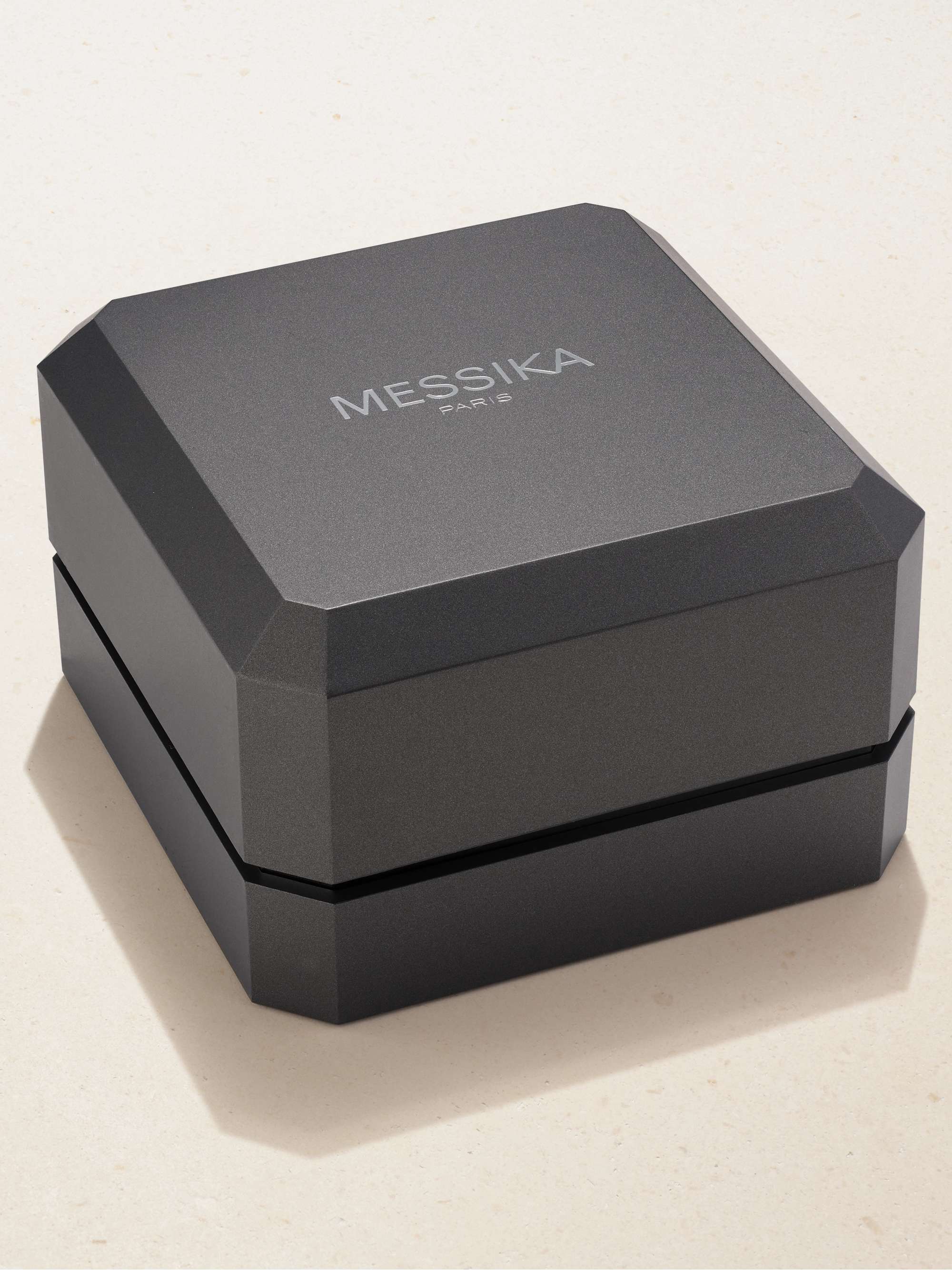MESSIKA 