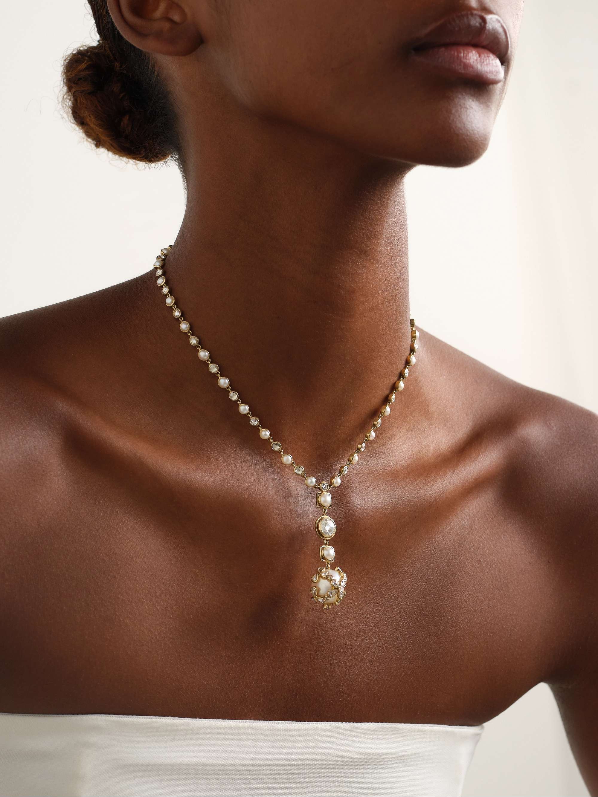 Rajasthan 18 karat gold pearl and diamond necklace