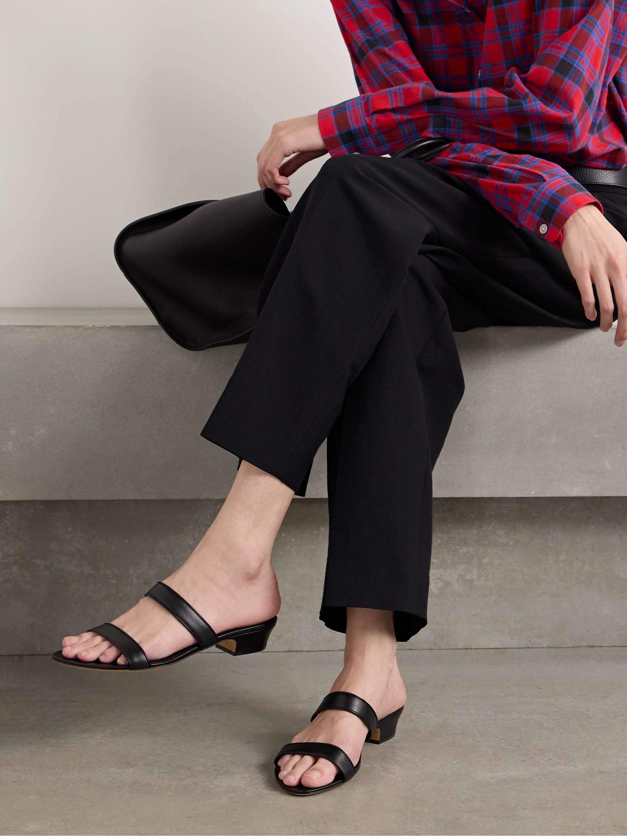 THE ROW Awar レザーサンダル | NET-A-PORTER