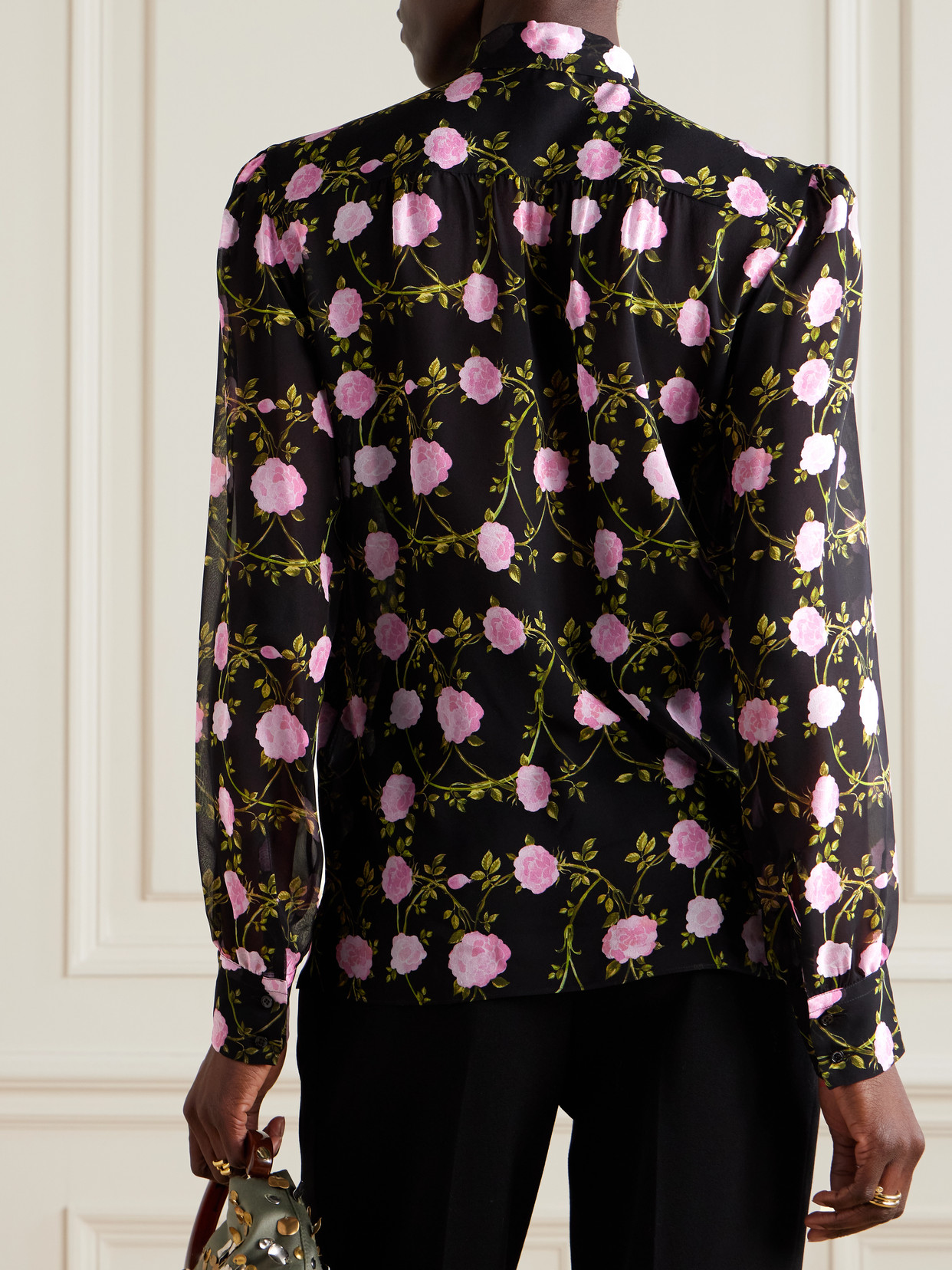 Giambattista Valli Pussy-bow Floral-print Silk-chiffon Blouse In Black