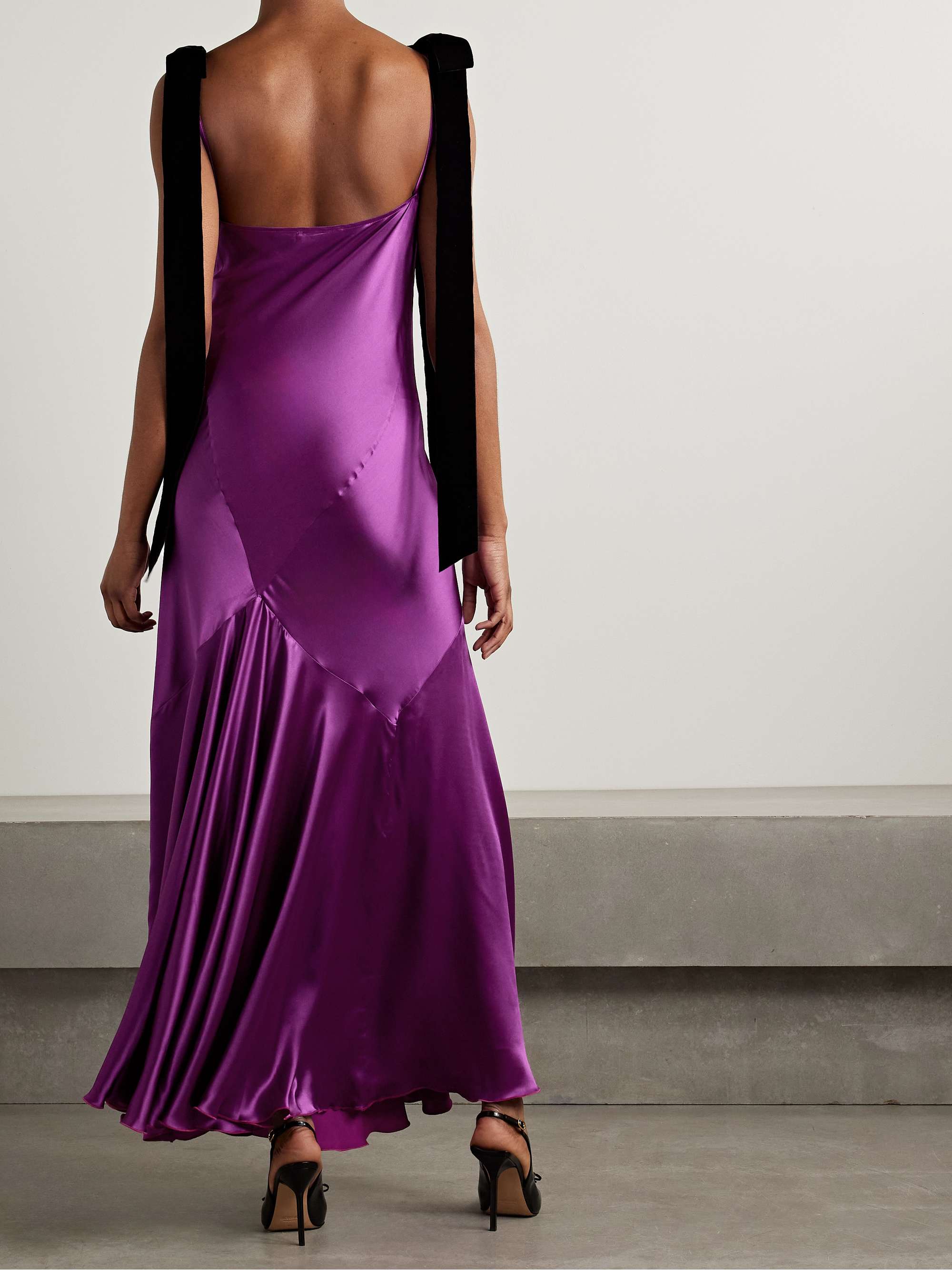 NINA RICCI 