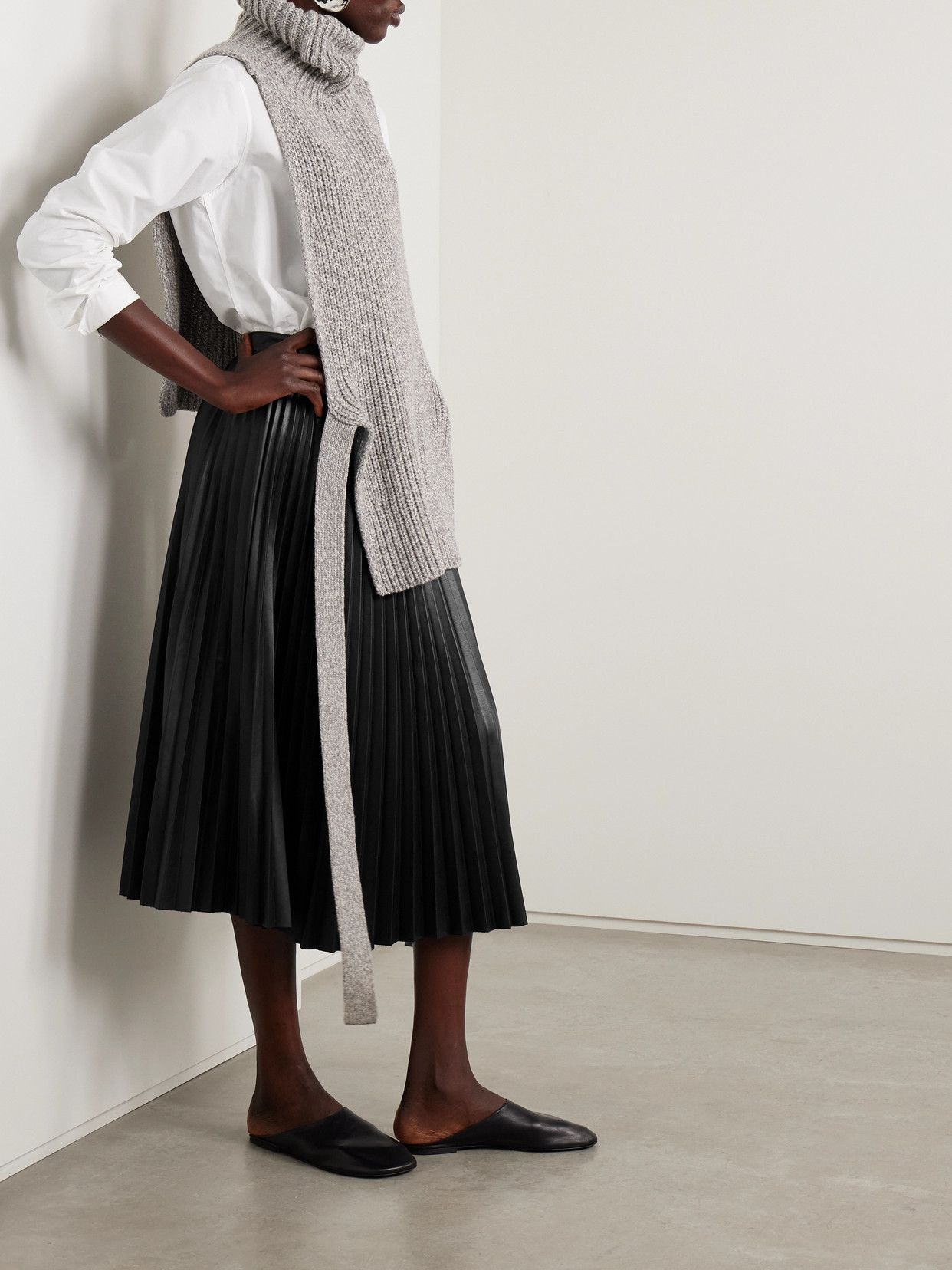 Proenza Schouler White Label Faux Leather Pleated Skirt In Black