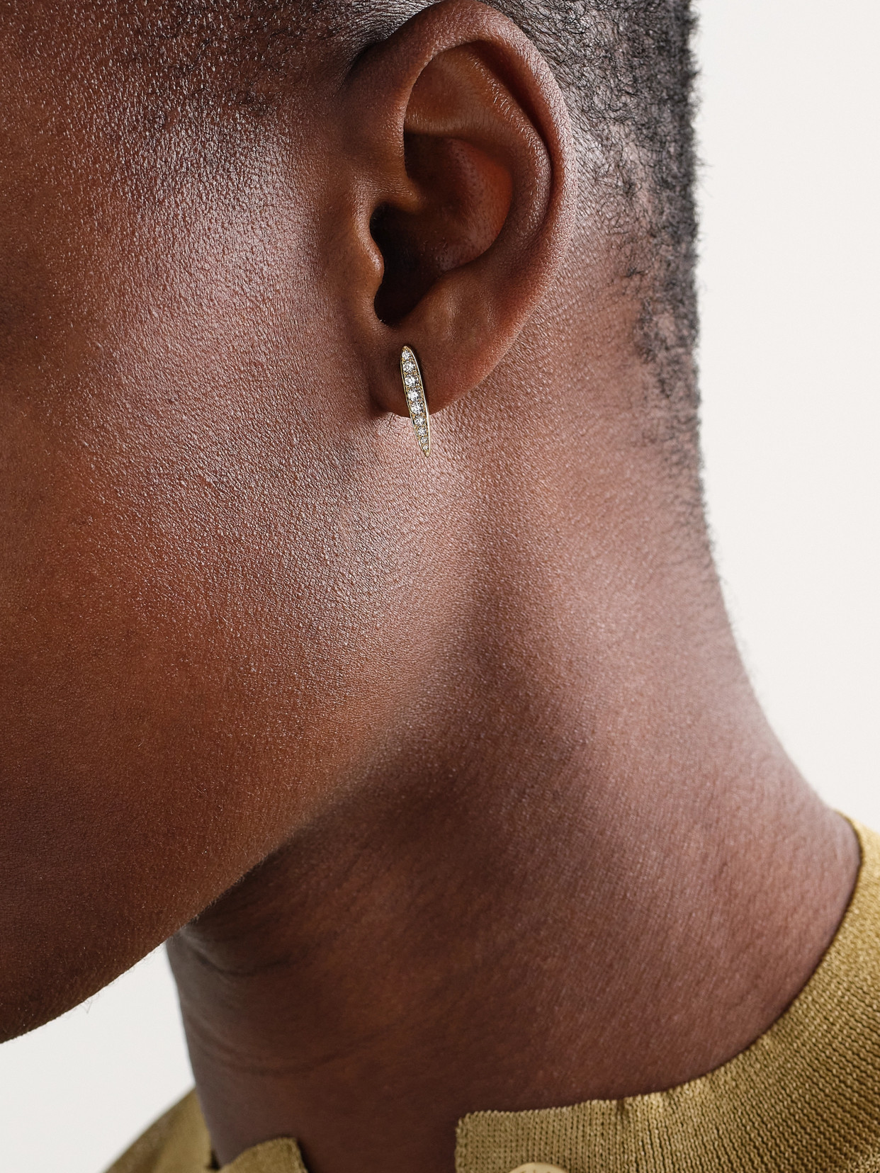 Anita Ko Small Spear 18-karat Gold Diamond Earrings In Gold