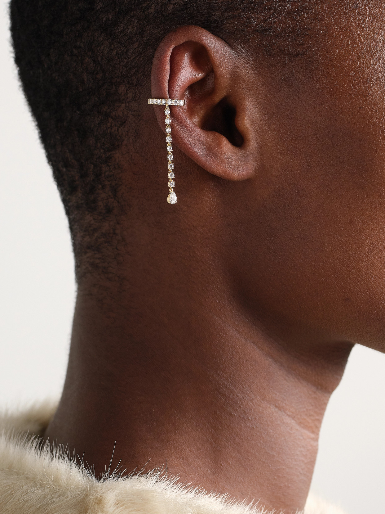Anita Ko 18-karat Gold Diamond Ear Cuff In Gold