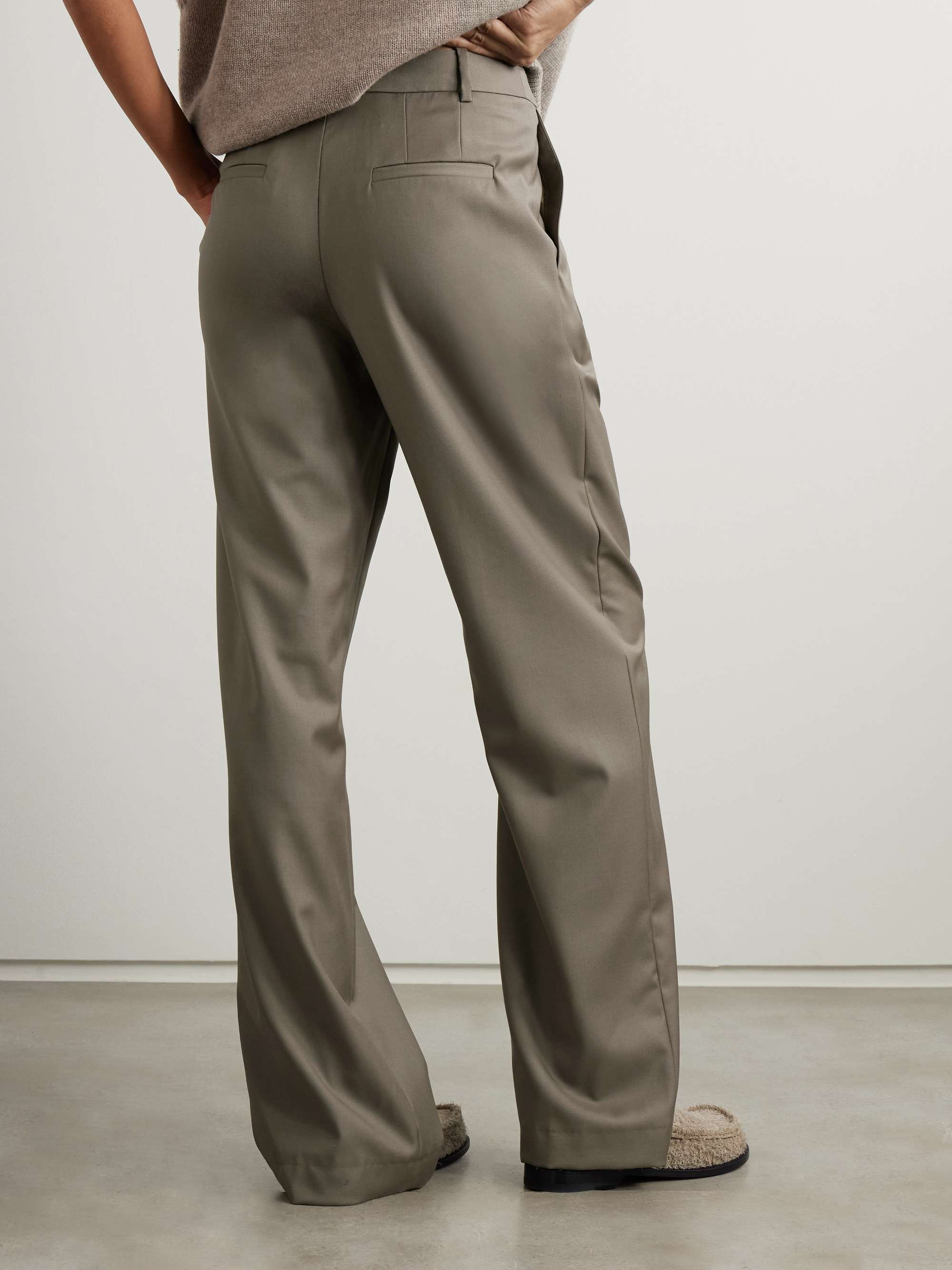 LOULOU DE SAISON Sbiru pleated wool straight-leg pants