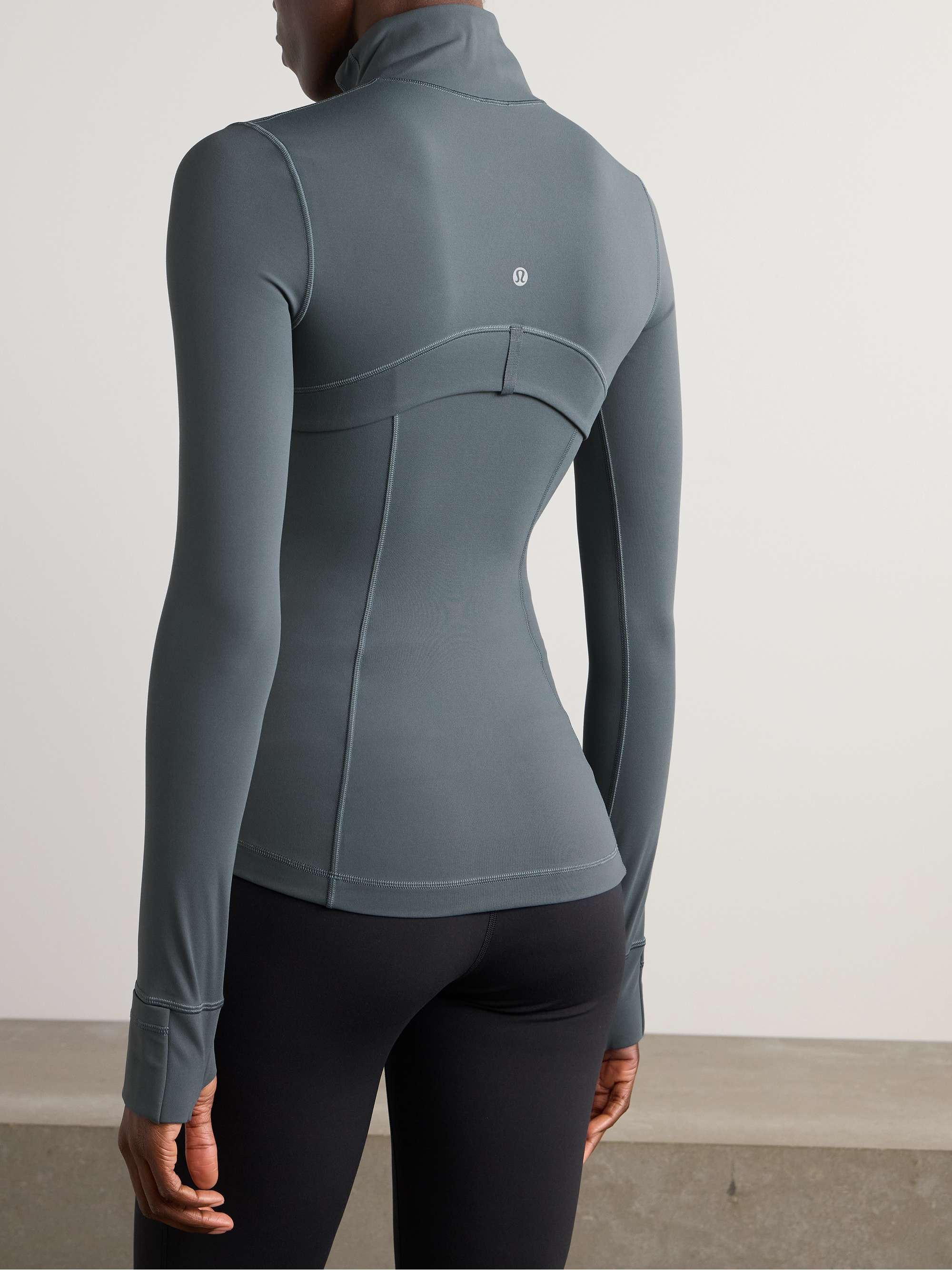 LULULEMON 