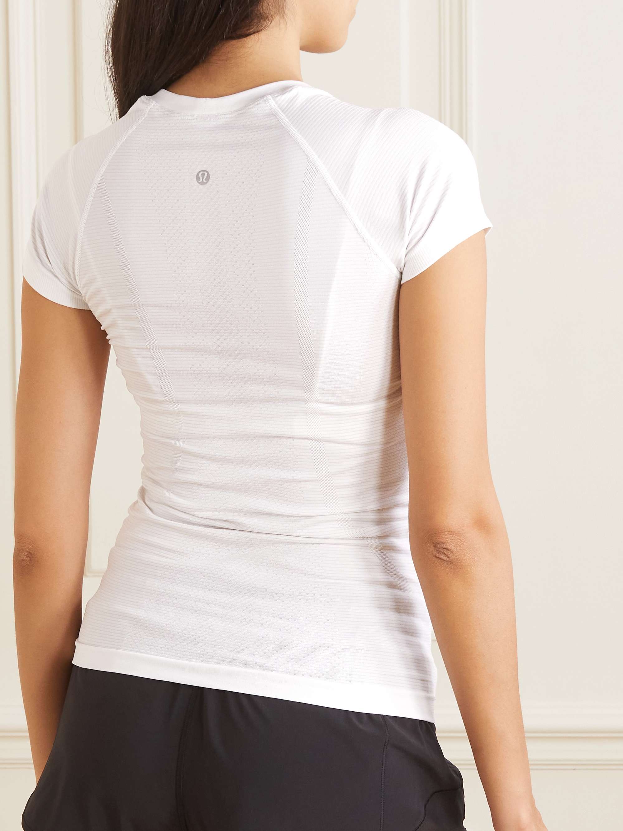 LULULEMON 