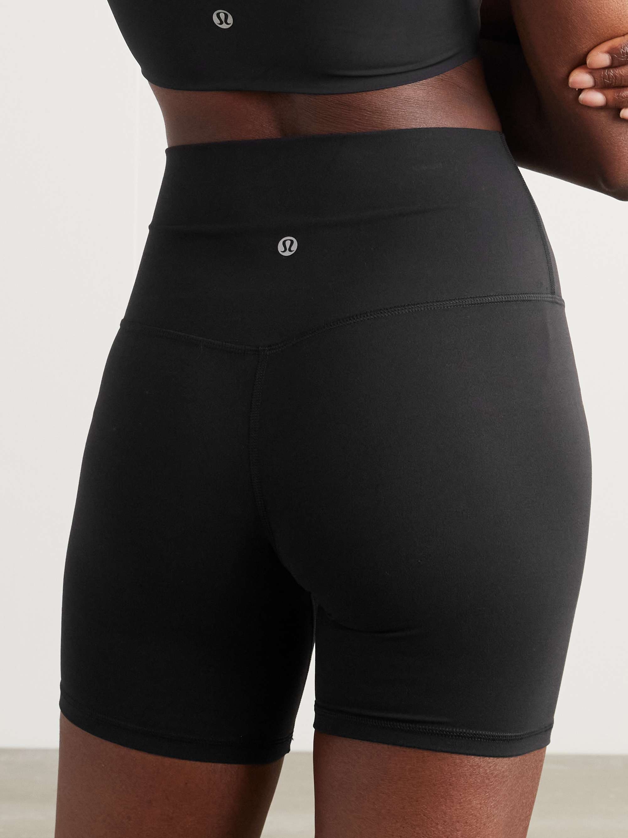 LULULEMON 