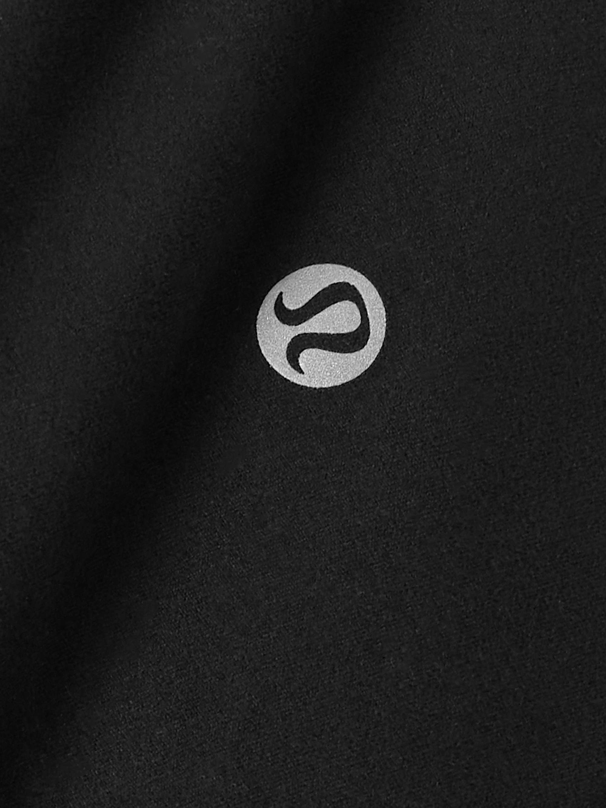 LULULEMON 