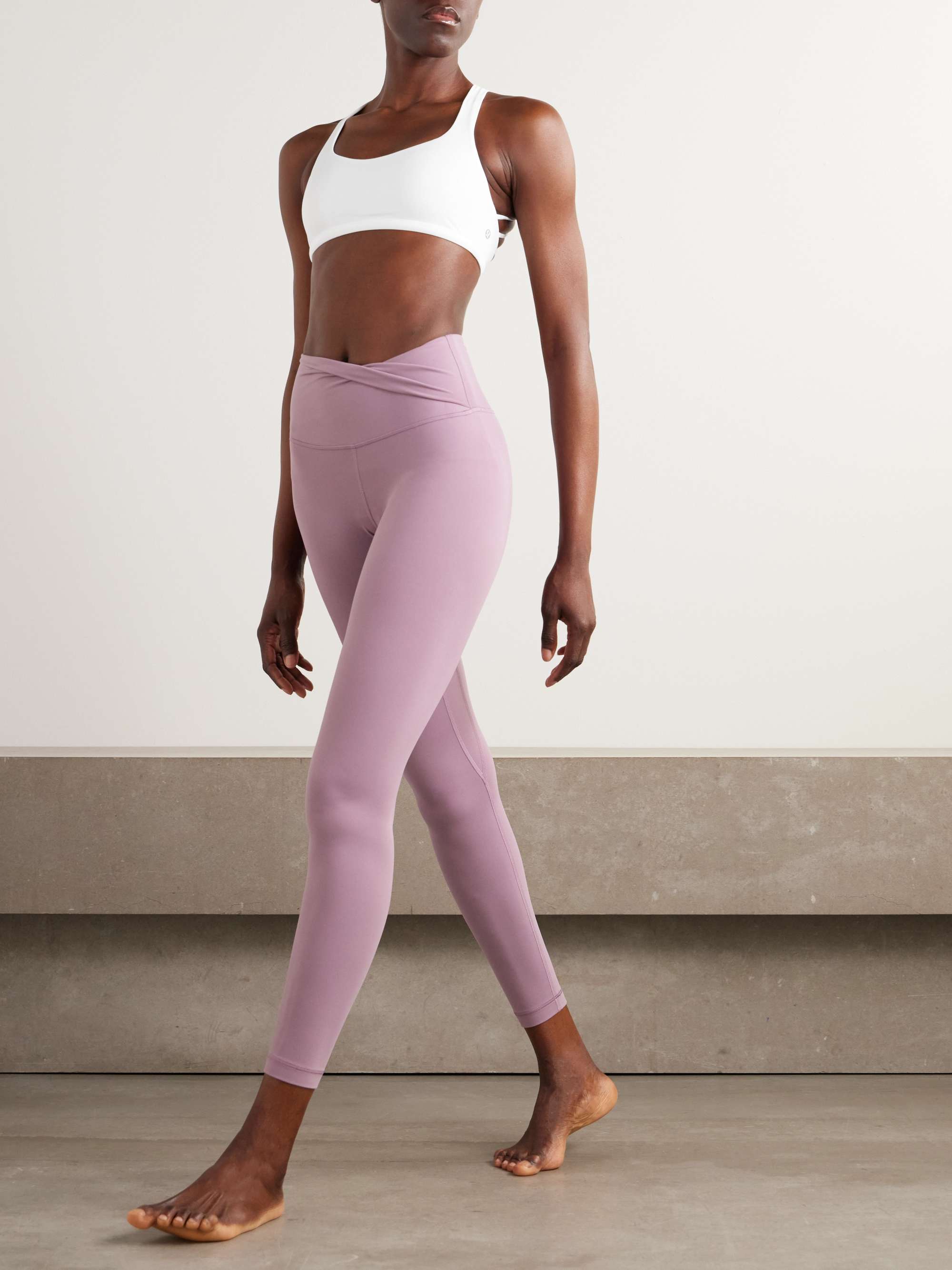 LULULEMON 