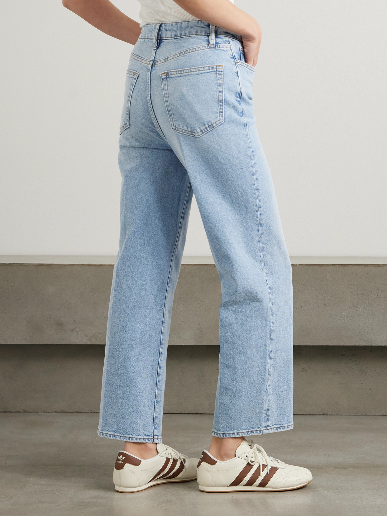 Frame The Wide High-rise Wide-leg Jeans In Blue