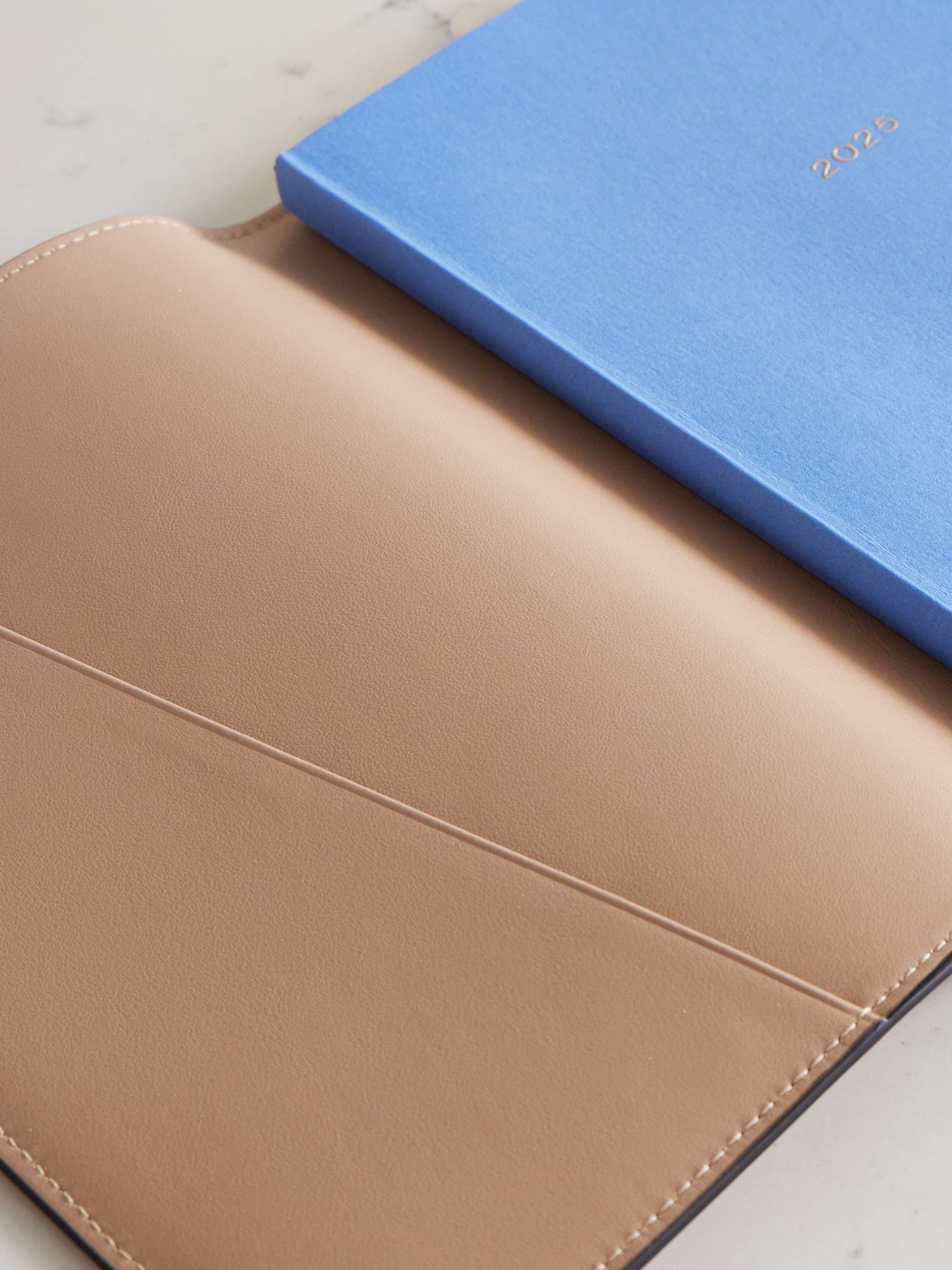 SMYTHSON 