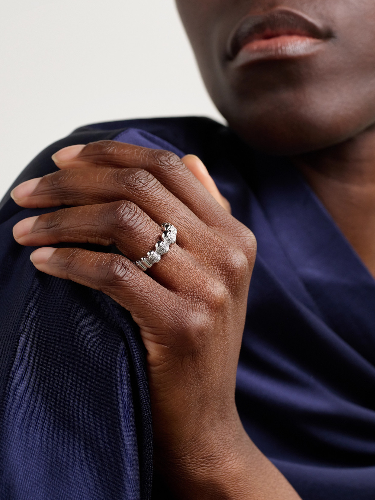 L'atelier Nawbar The Atom 18-karat White Gold Ring In Silver