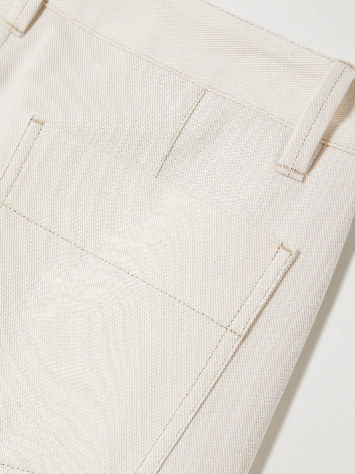 Lemaire Wide Leg Trousers With Side And Back Pockets In White