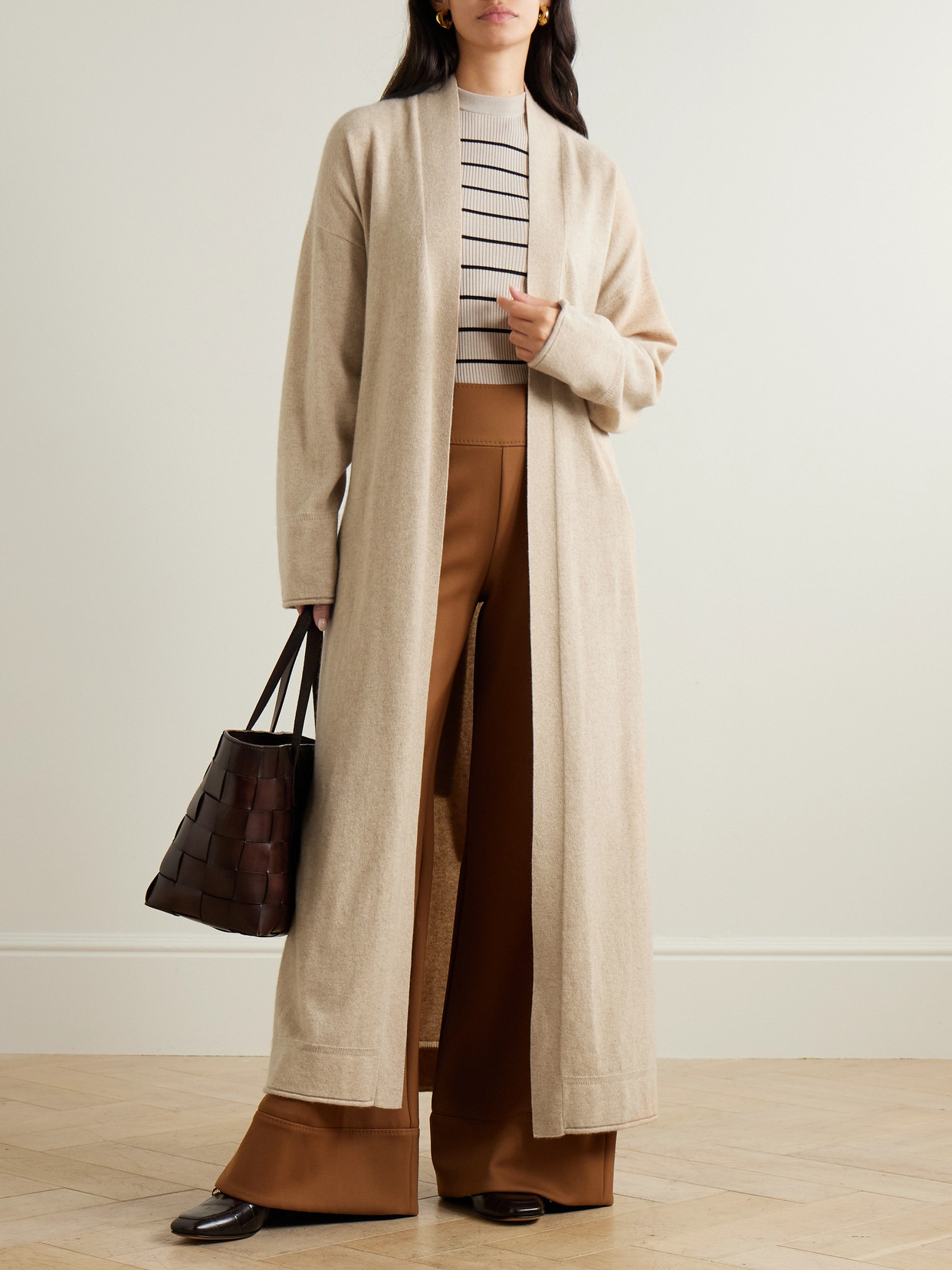Max Mara Asbuurg Belted Cashmere Cardigan In Neutrals