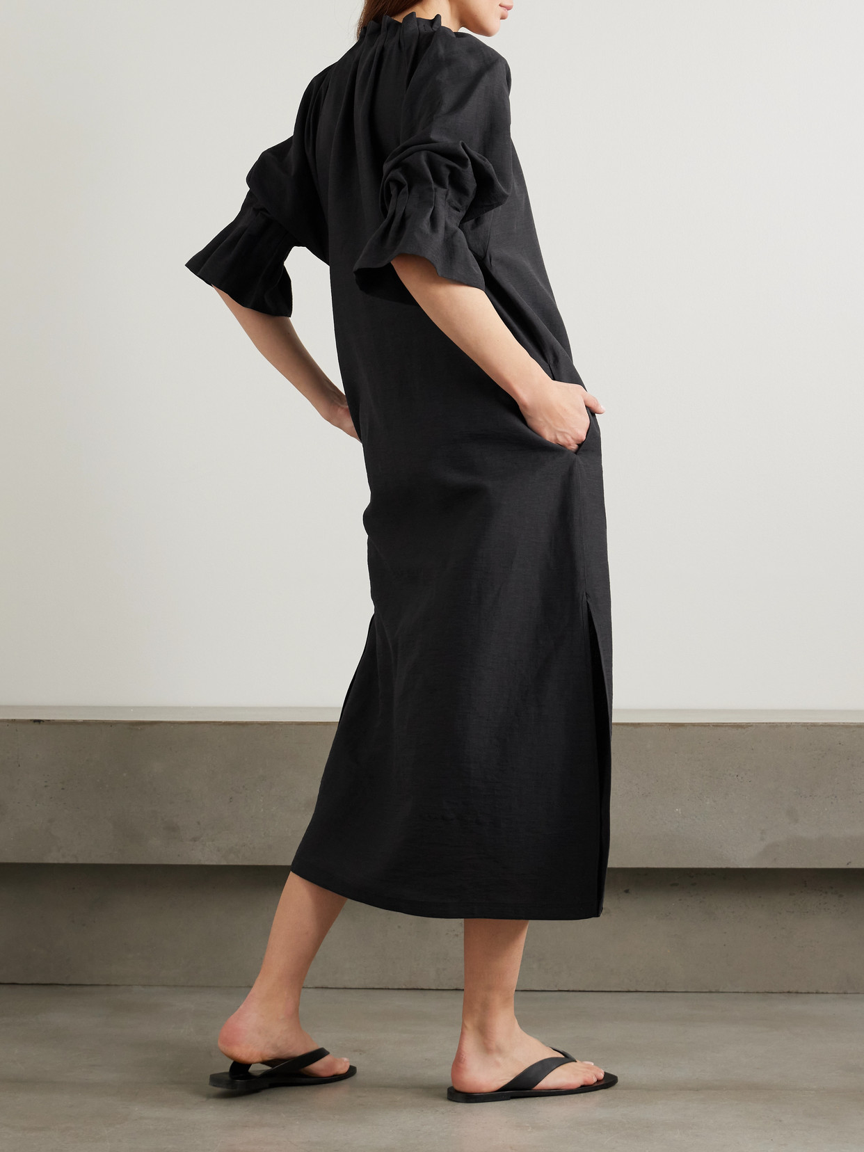 Max Mara Jene Tie-detailed Ruffled Woven Midi Dress In Black