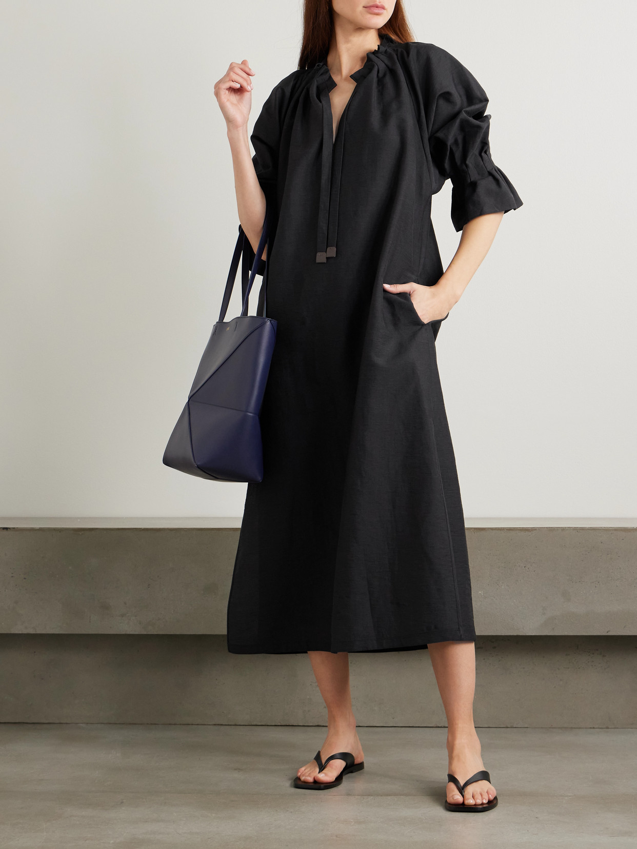 Max Mara Jene Tie-detailed Ruffled Woven Midi Dress In Black