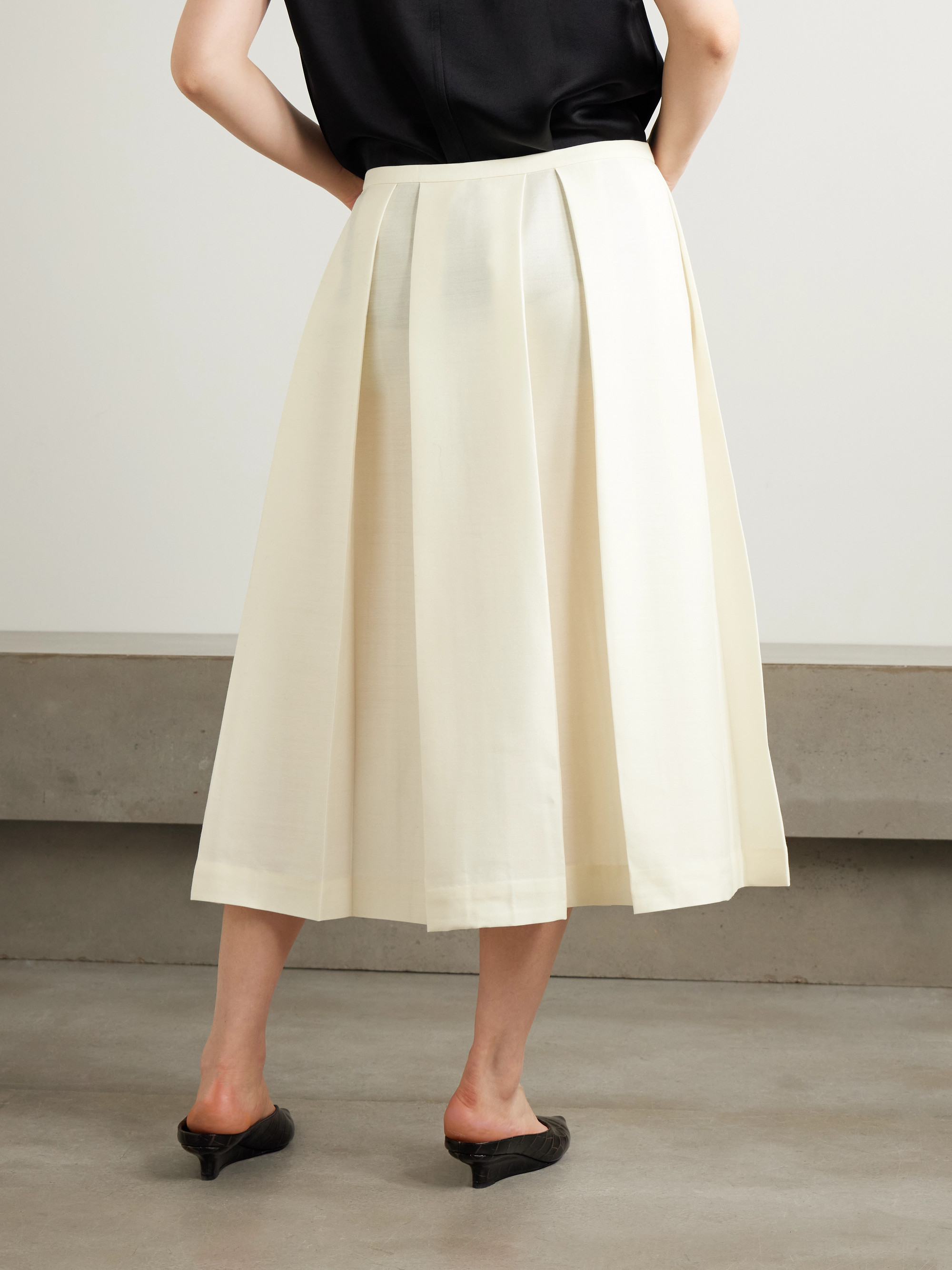 TOTEME Pleated wool and silk-blend midi skirt