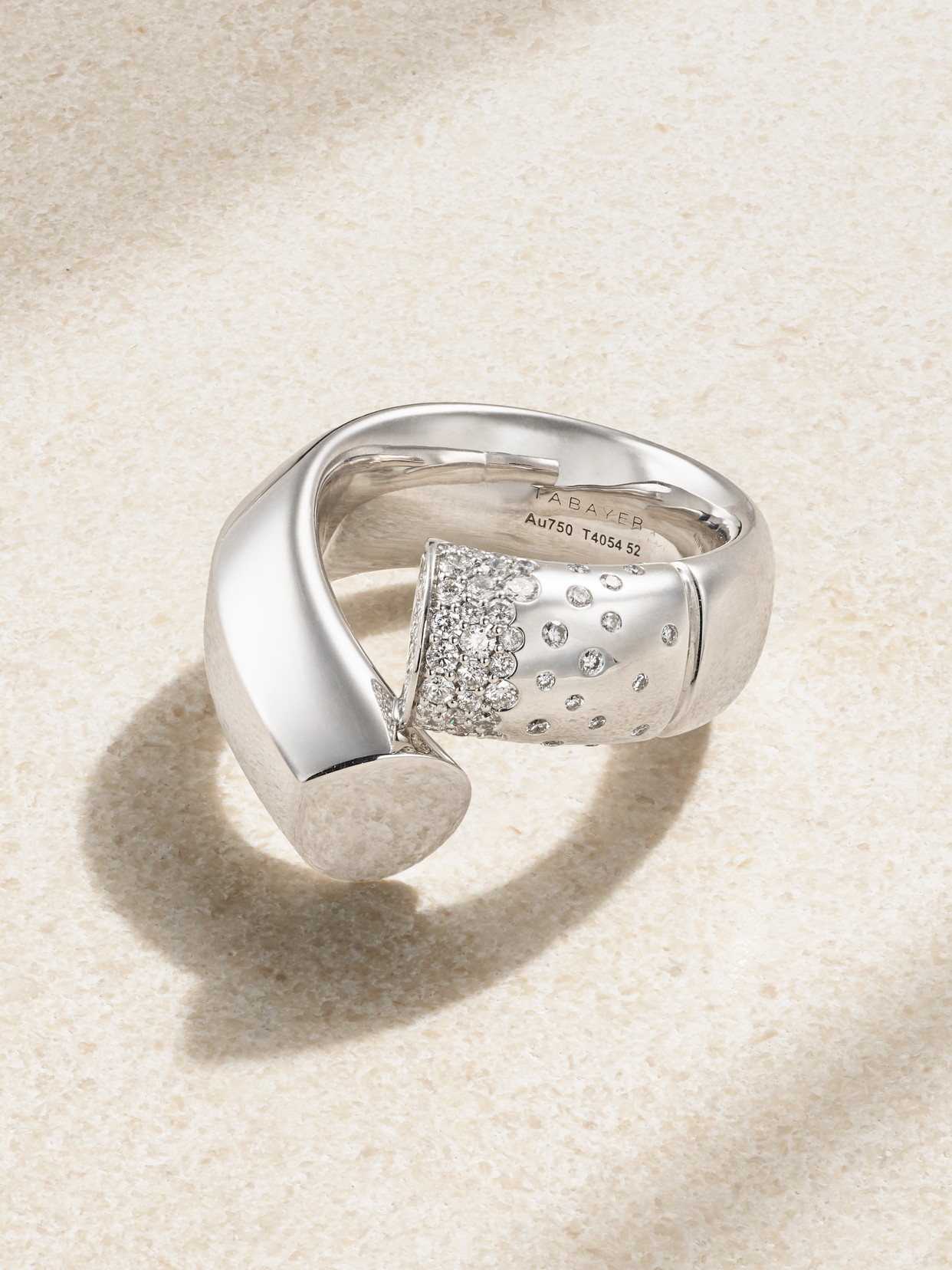 Tabayer Oera Large 18-karat White Gold Diamond Ring