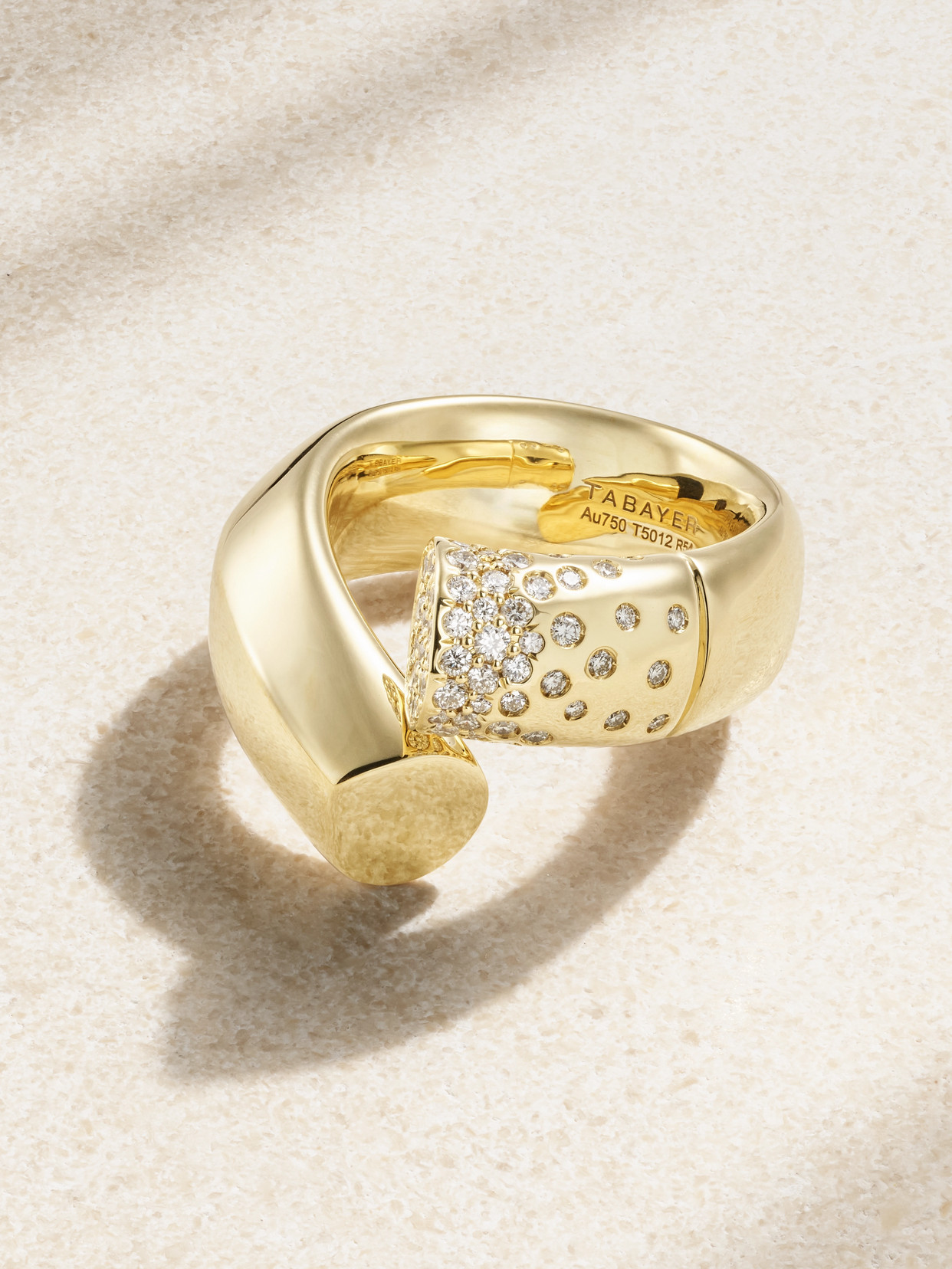 Tabayer Oera Large 18-karat Gold Diamond Ring