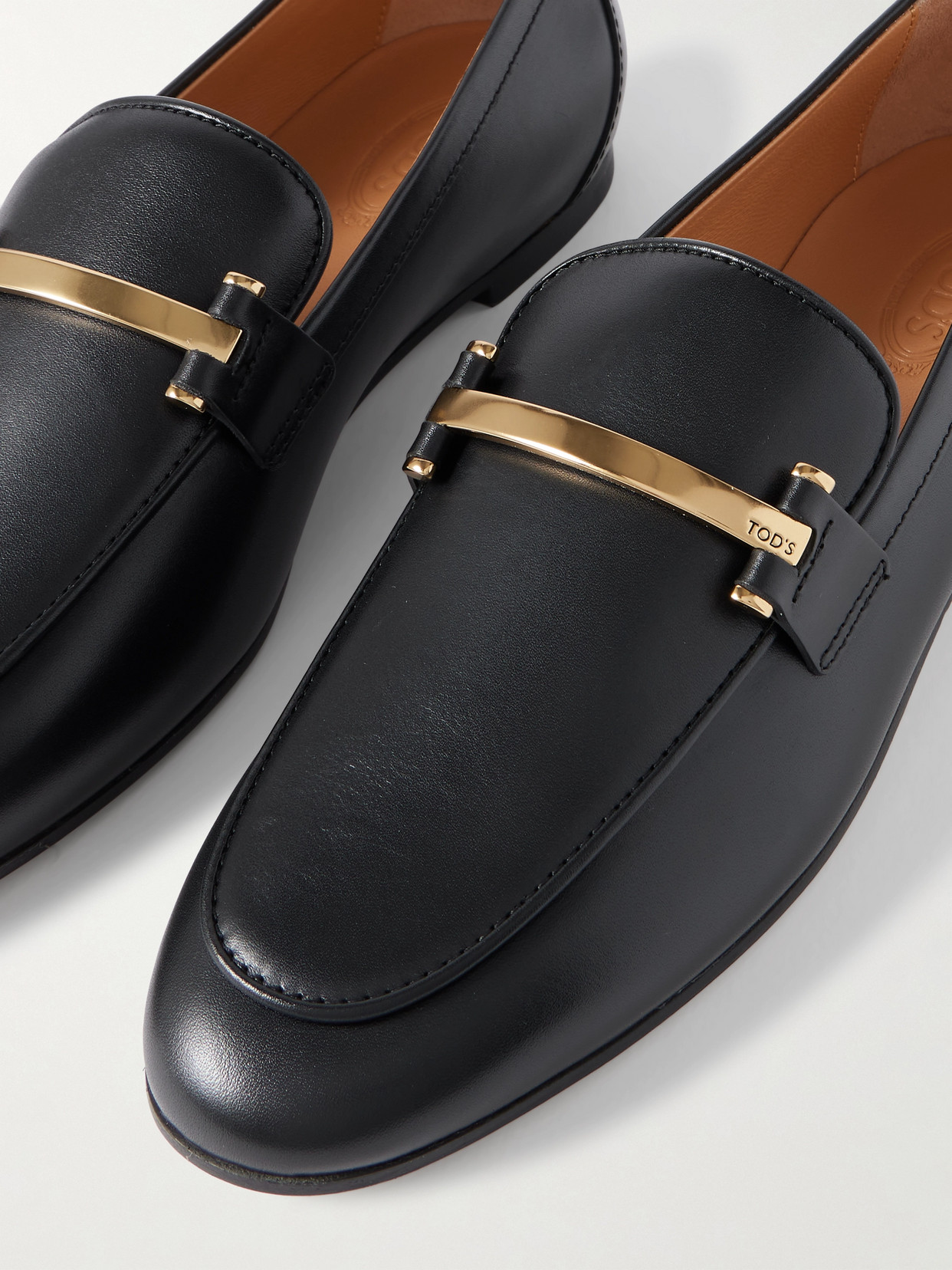 Tod's Leather Loafers With Bow In Black
