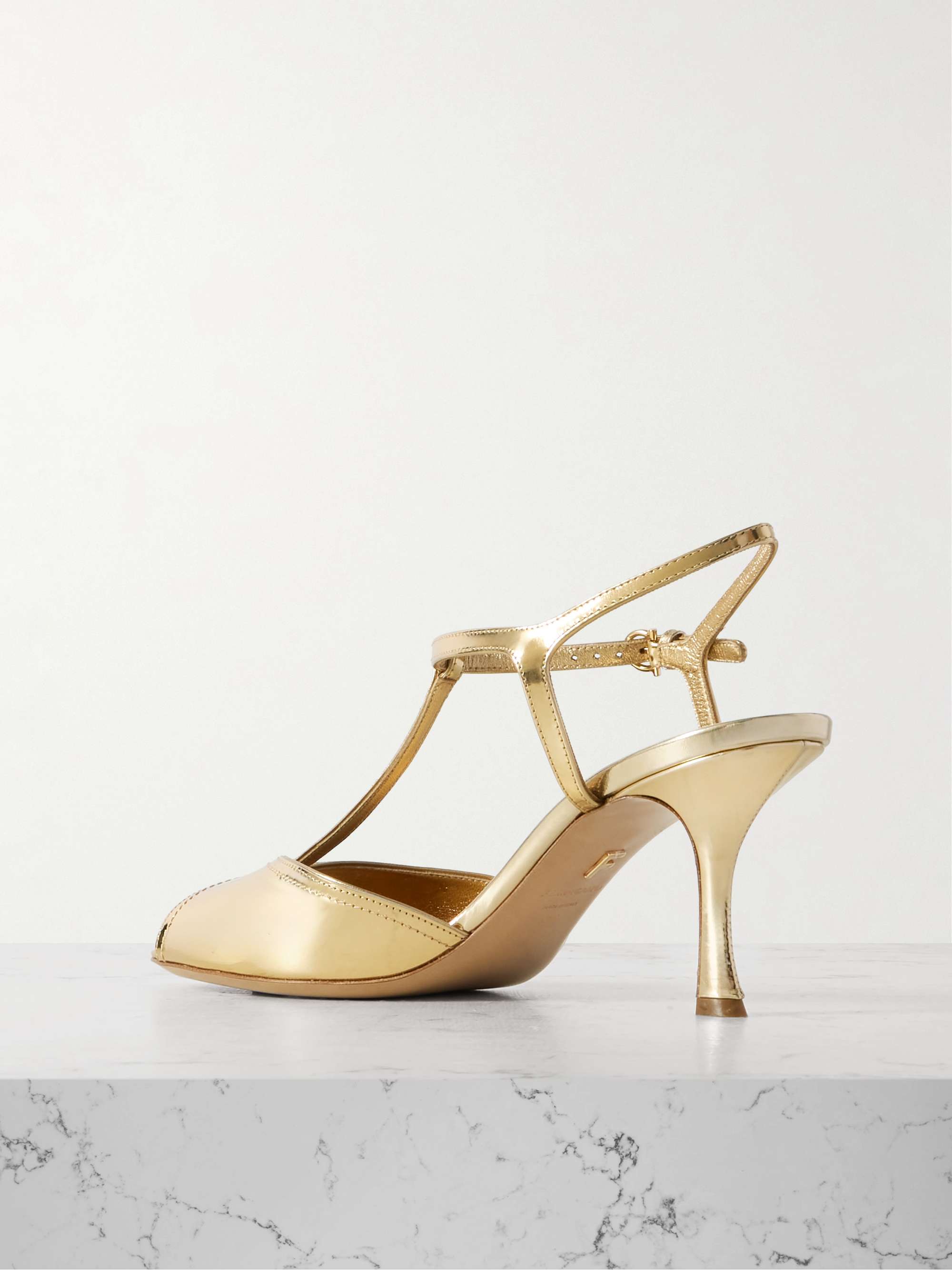 FERRAGAMO 