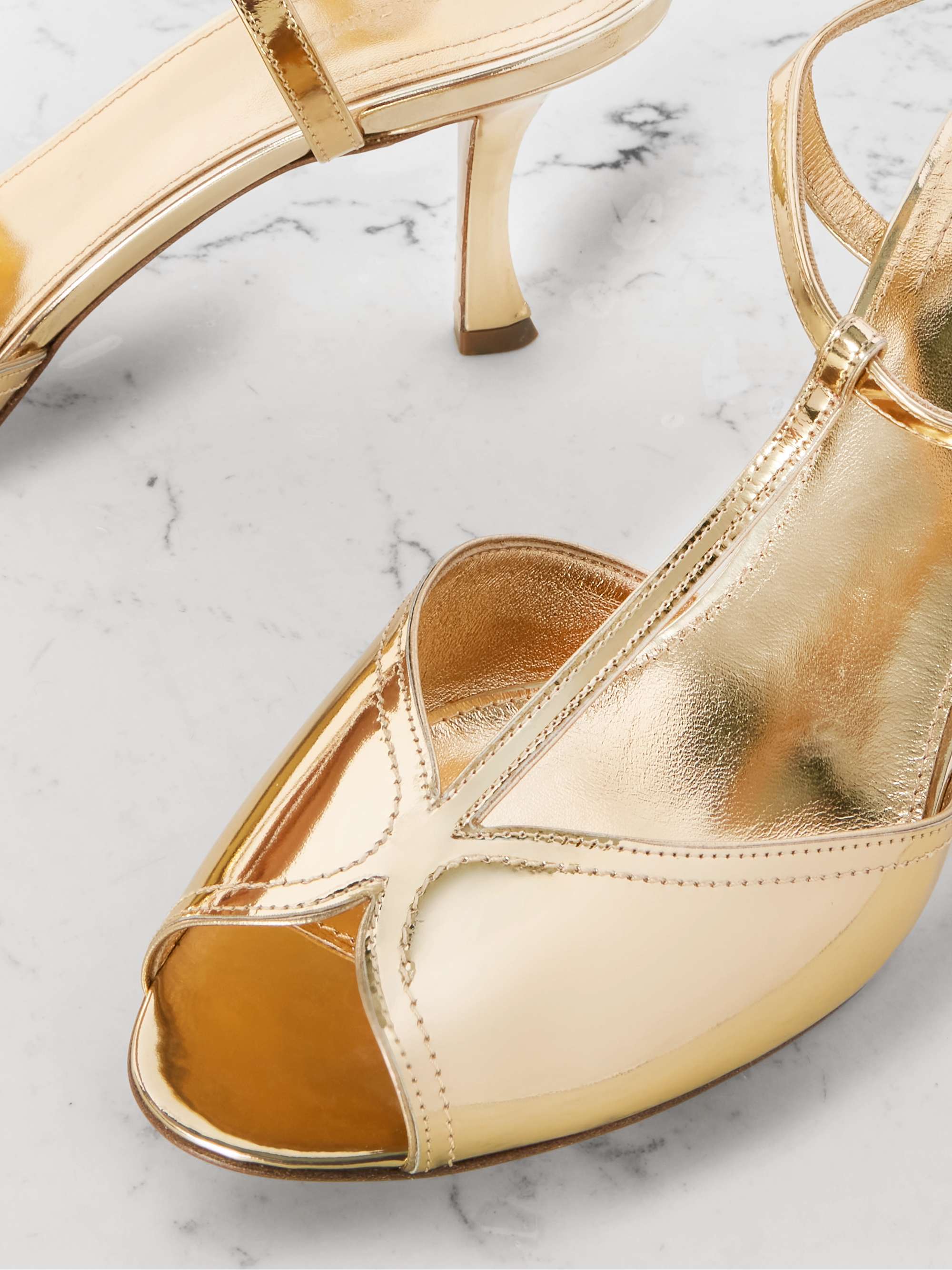 FERRAGAMO 