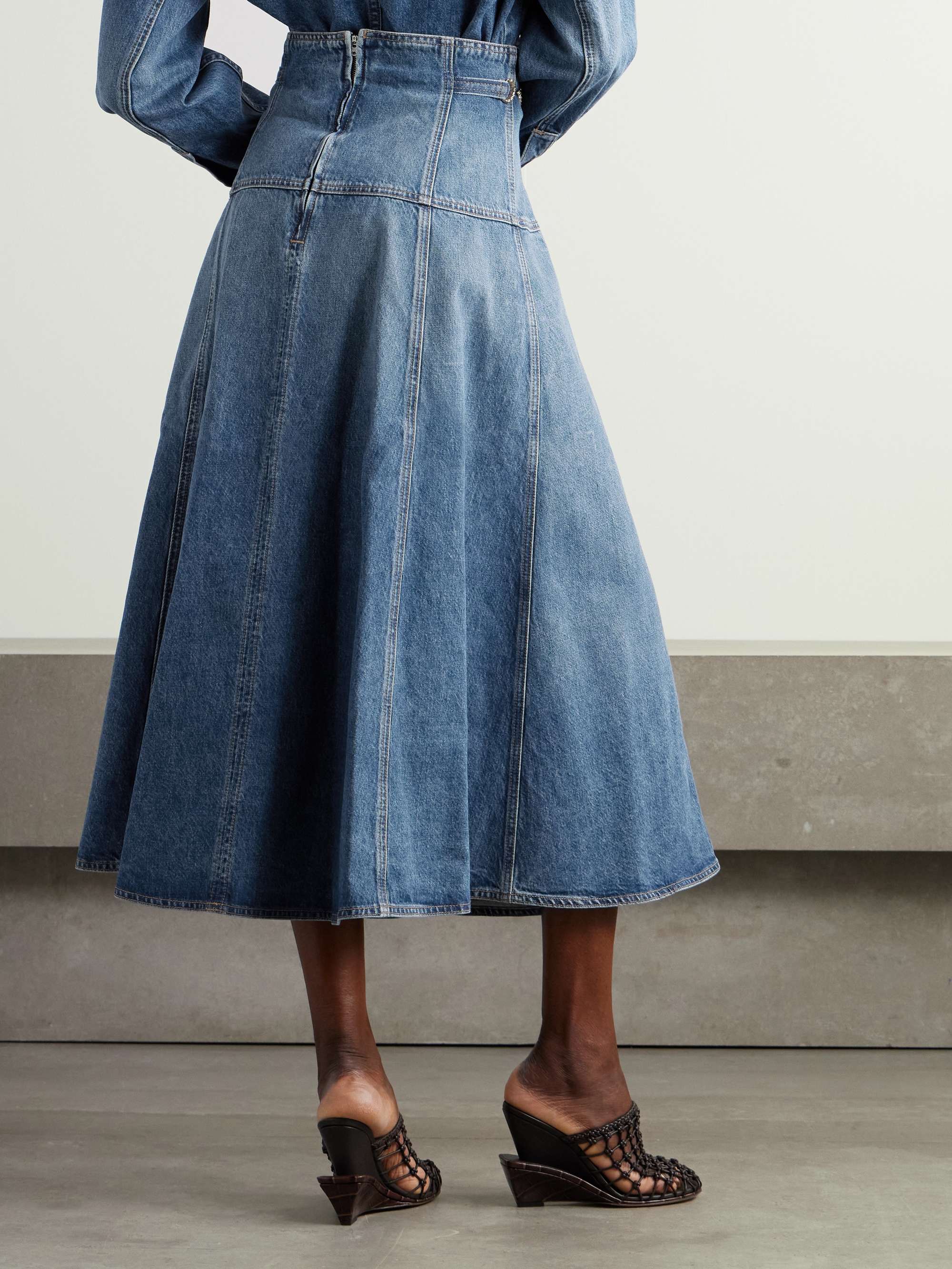 ULLA JOHNSON 