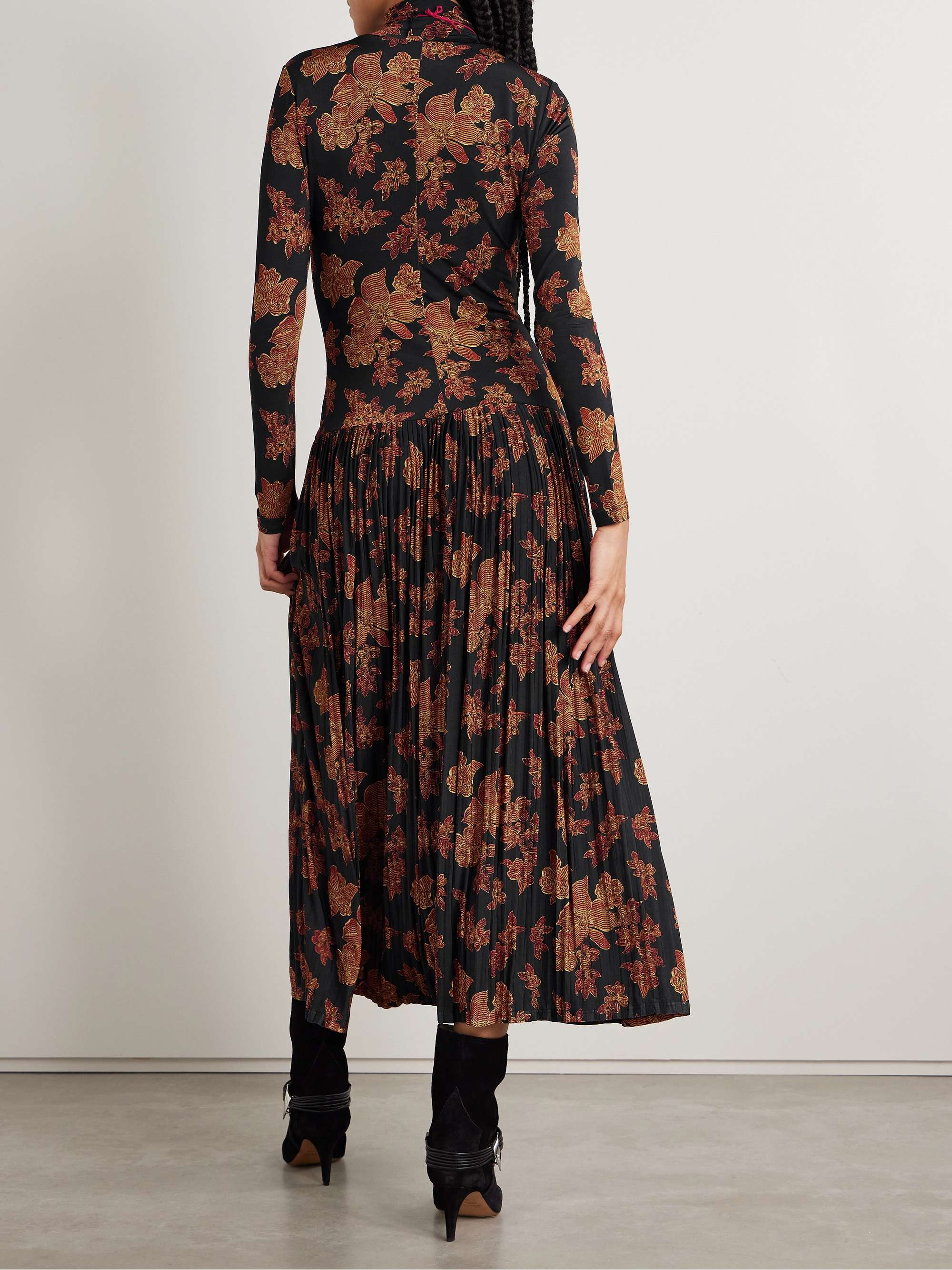 ULLA JOHNSON 