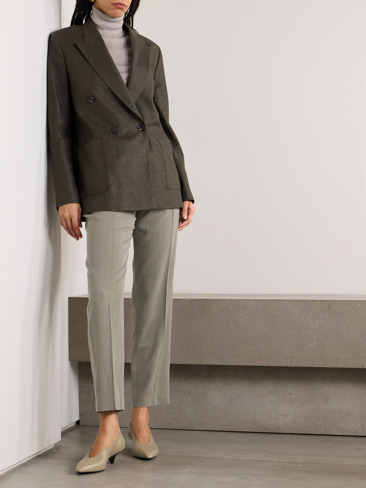 Loro Piana Hudson Cropped Pleated Wool Tapered Pants In Gray