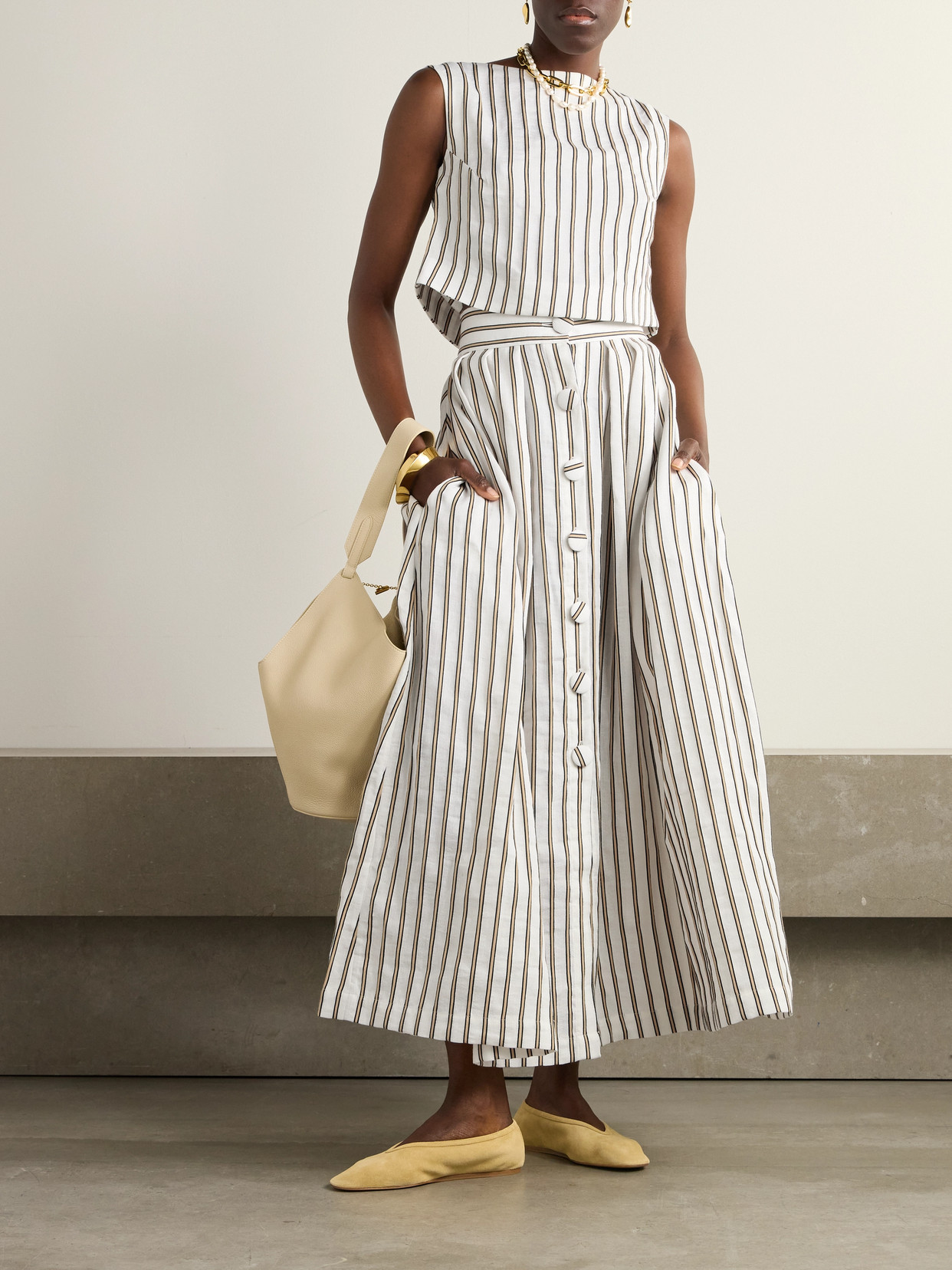 D'estree Richard Cropped Striped Woven Top In Off-white
