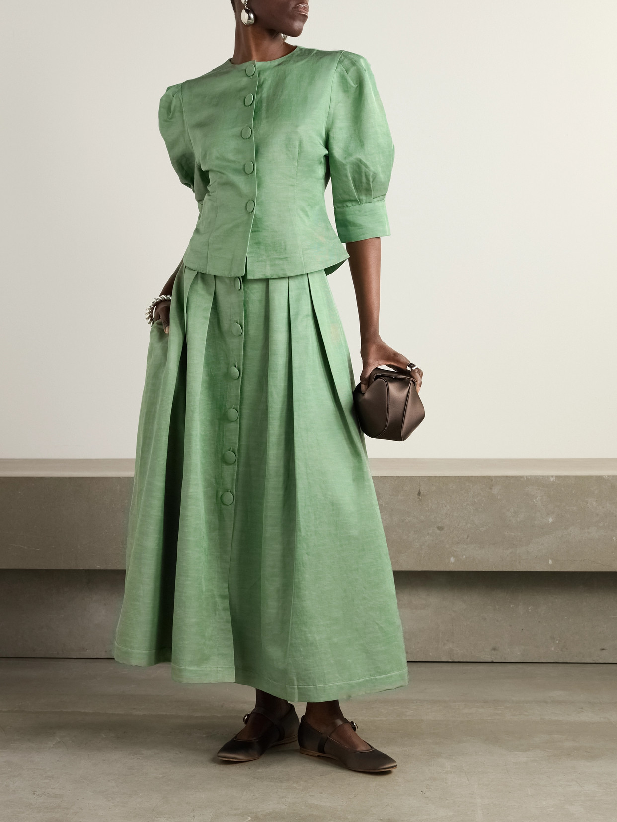D'estree Irving Pleated Twill Maxi Skirt In Green