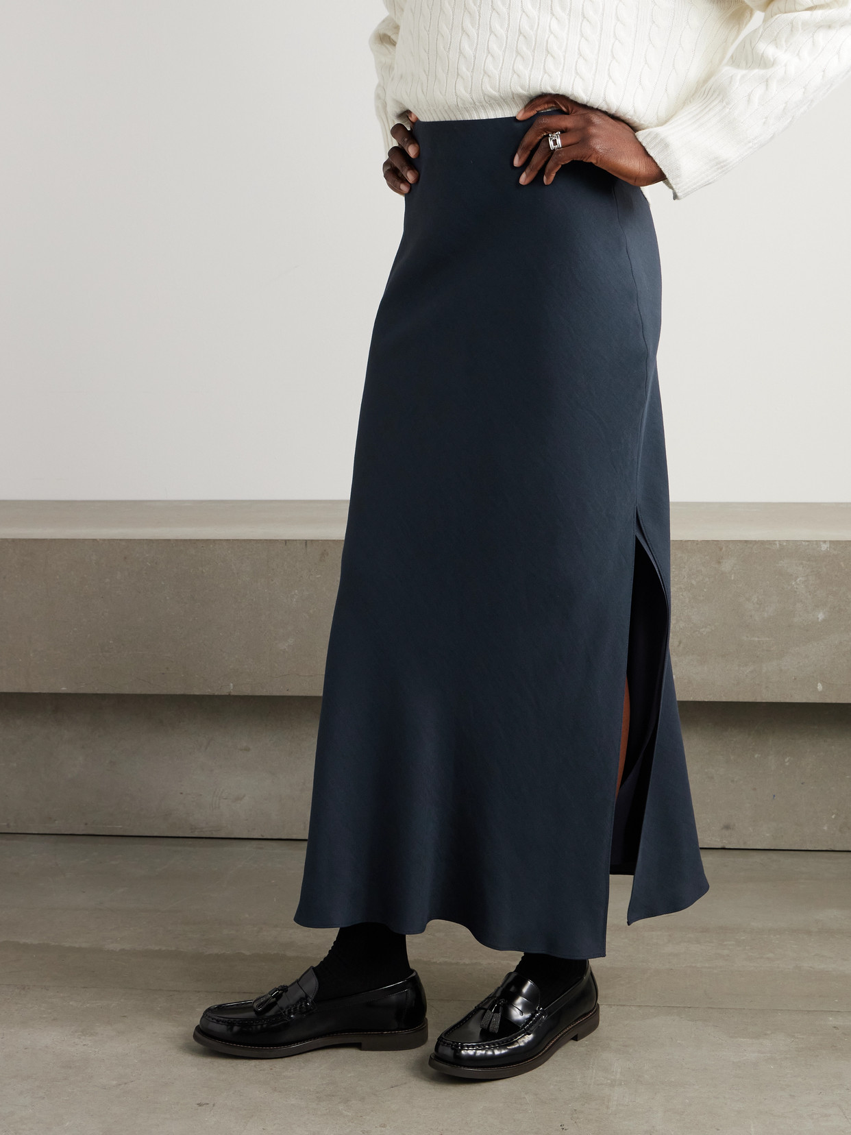 Brunello Cucinelli Crepe Maxi Skirt In Blue