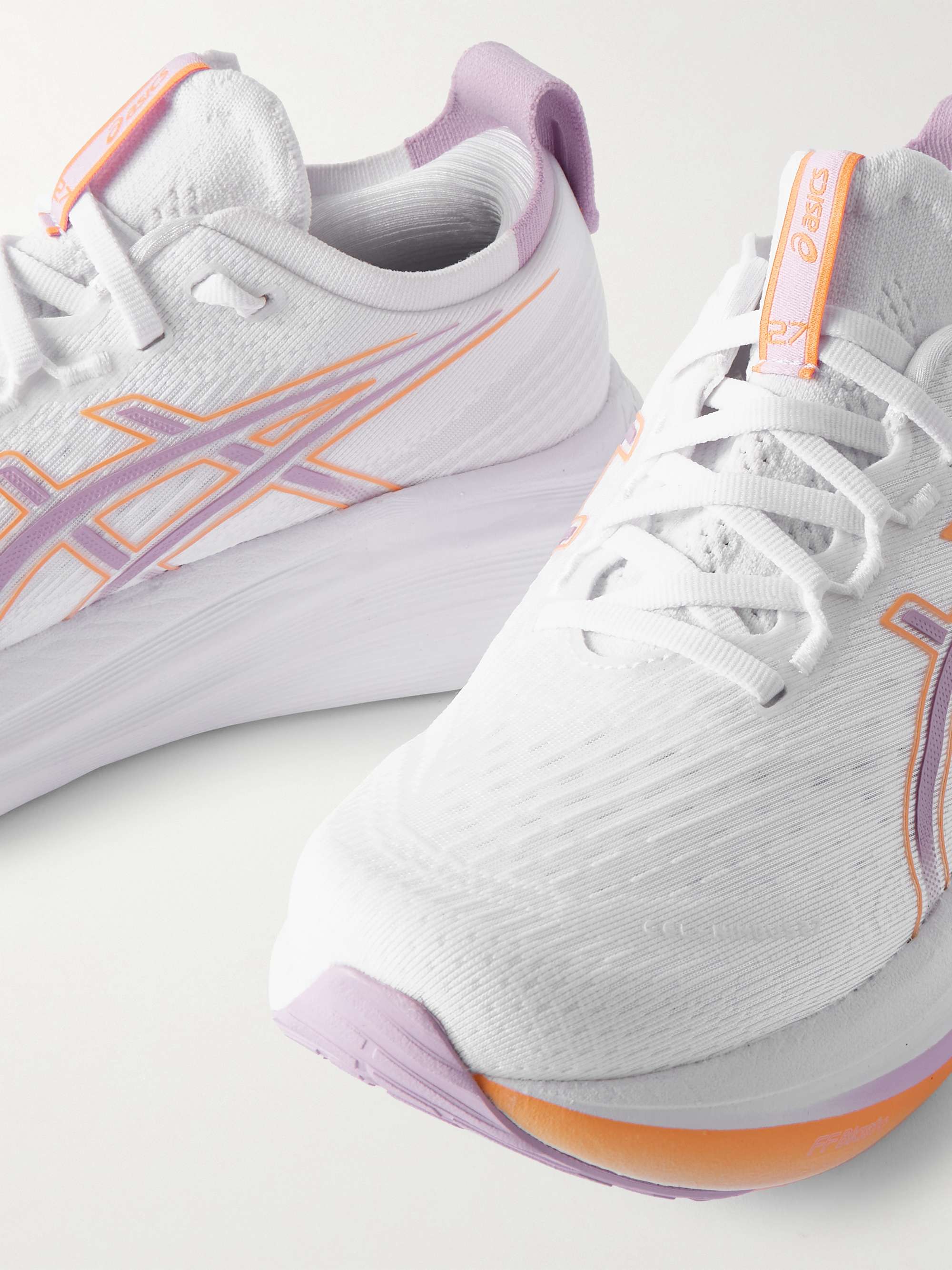 ASICS 