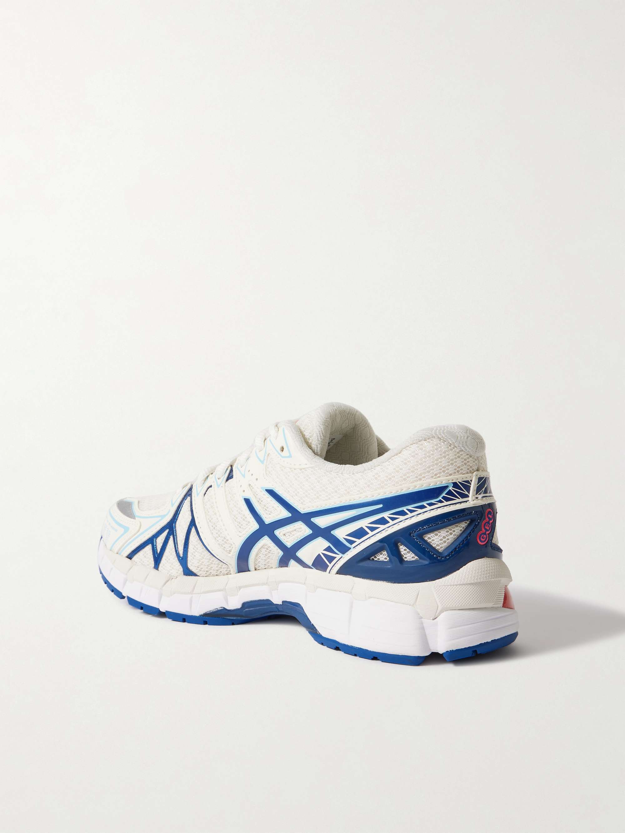 ASICS 