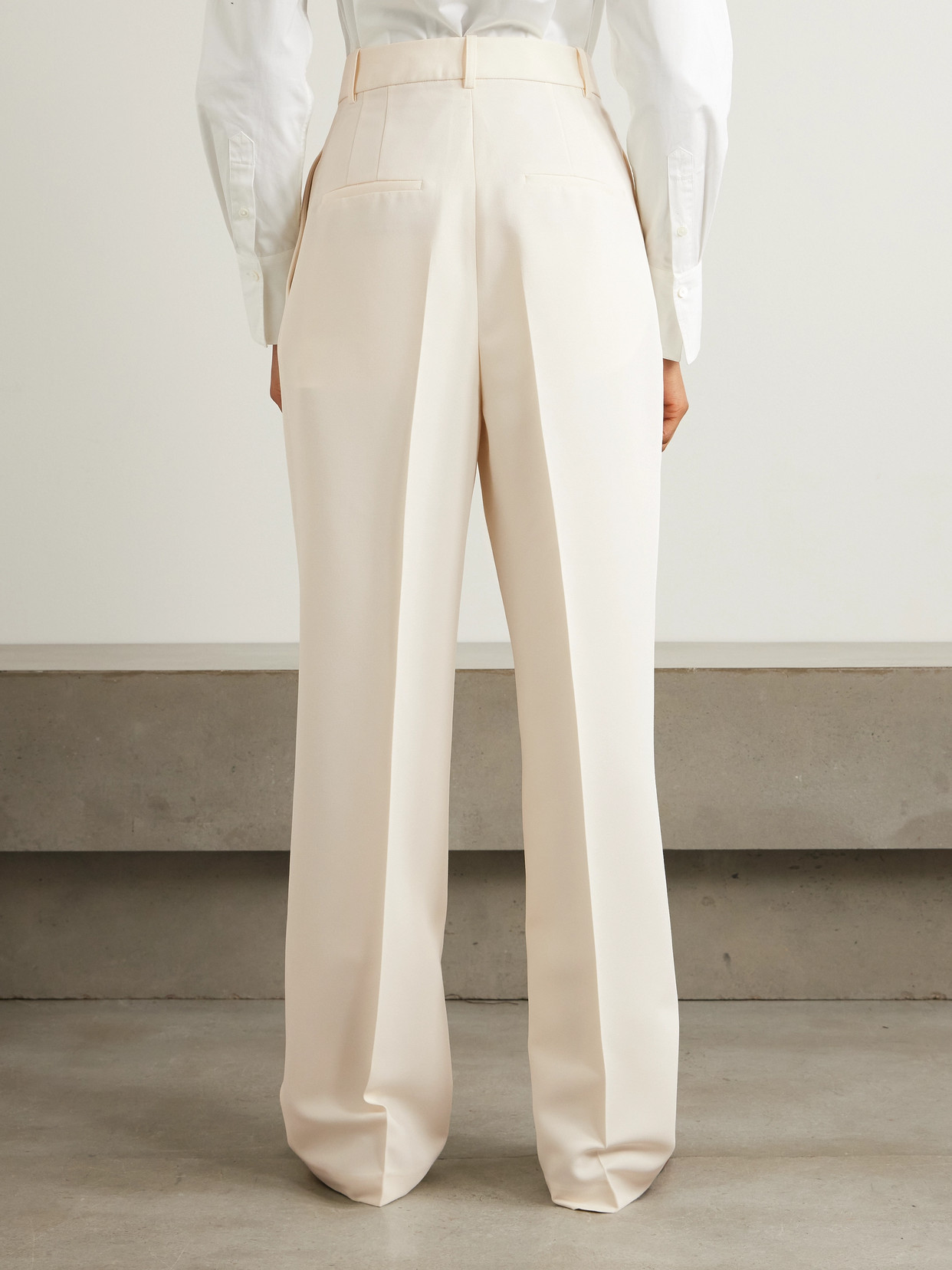 Rohe Pleated Recycled-twill Wide-leg Pants In Off-white