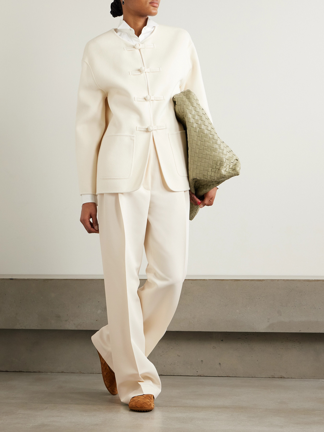 Rohe Pleated Recycled-twill Wide-leg Pants In Off-white