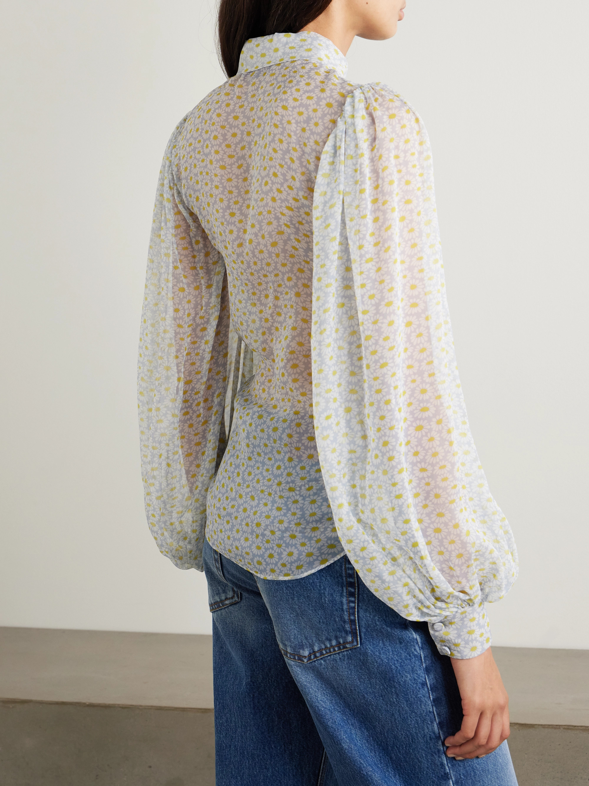 Gucci Pussy-bow floral-print silk-chiffon blouse