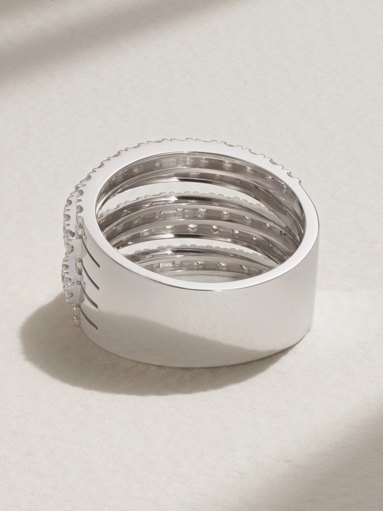 De Beers Jewellers 5-line 18-karat White Gold Diamond Ring In Silver