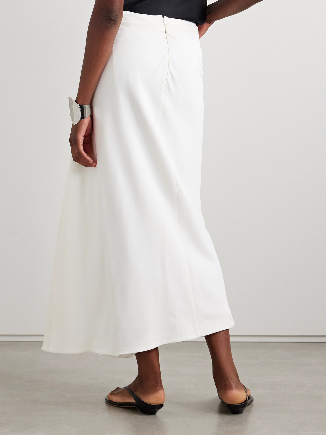 ANOTHER TOMORROW TWISTED STRETCH-CREPE MIDI SKIRT