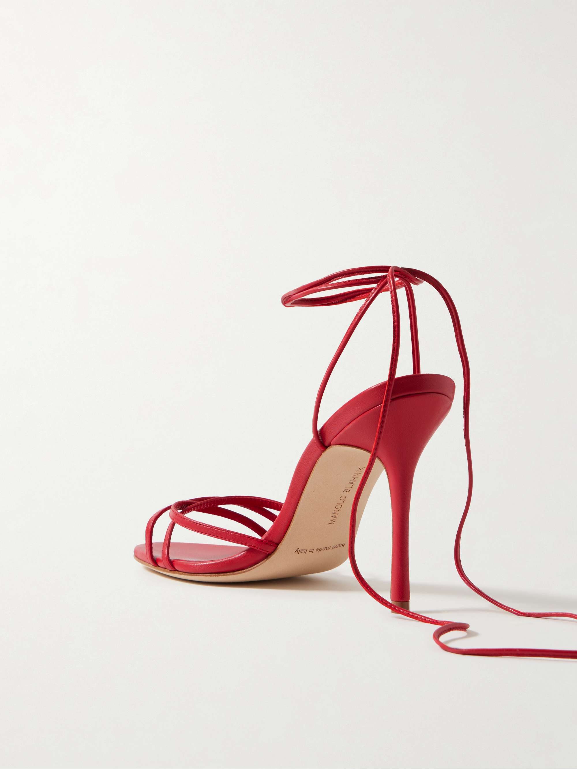 MANOLO BLAHNIK 