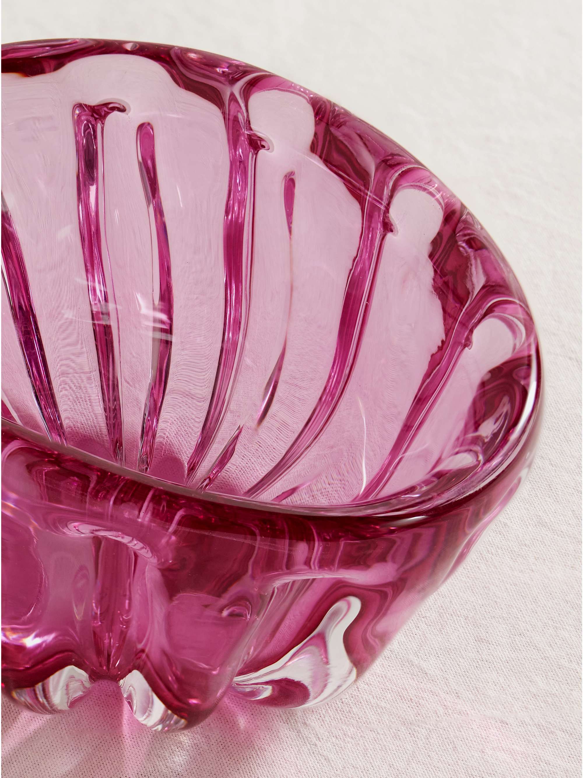 YALI GLASS 