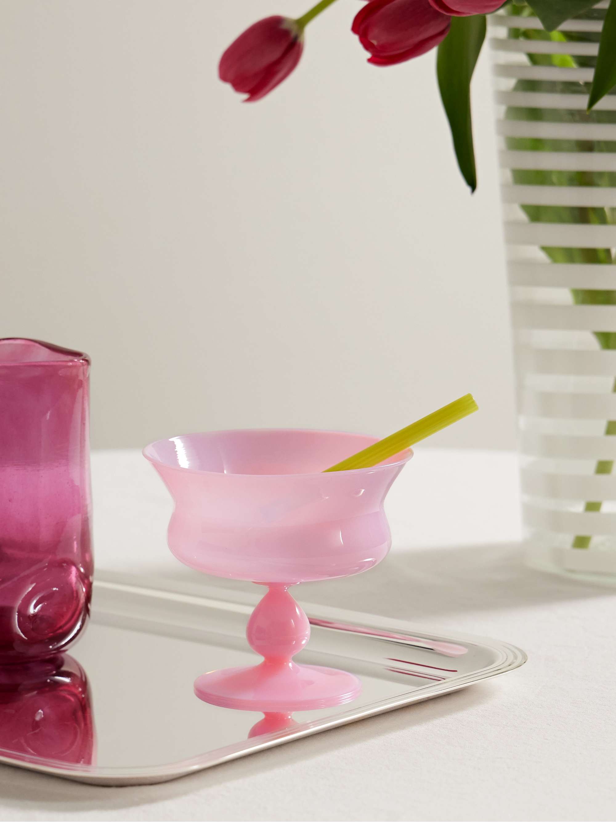 YALI GLASS 