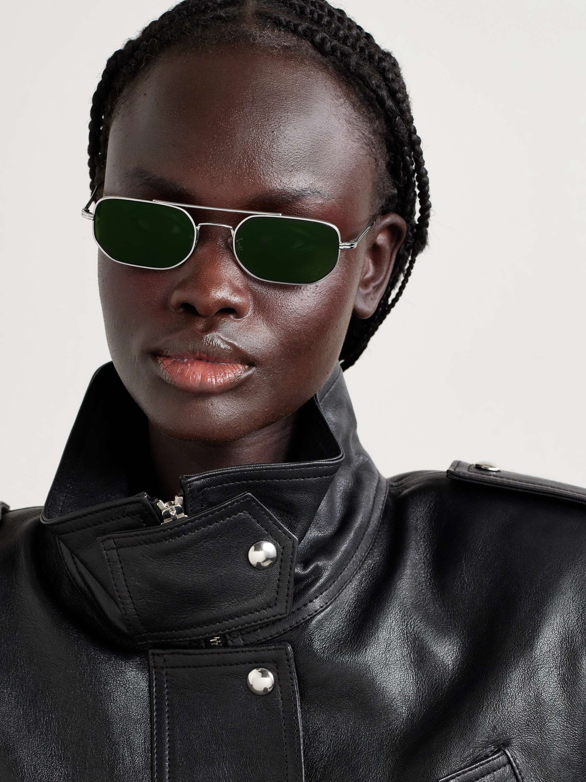 OLIVER PEOPLES 