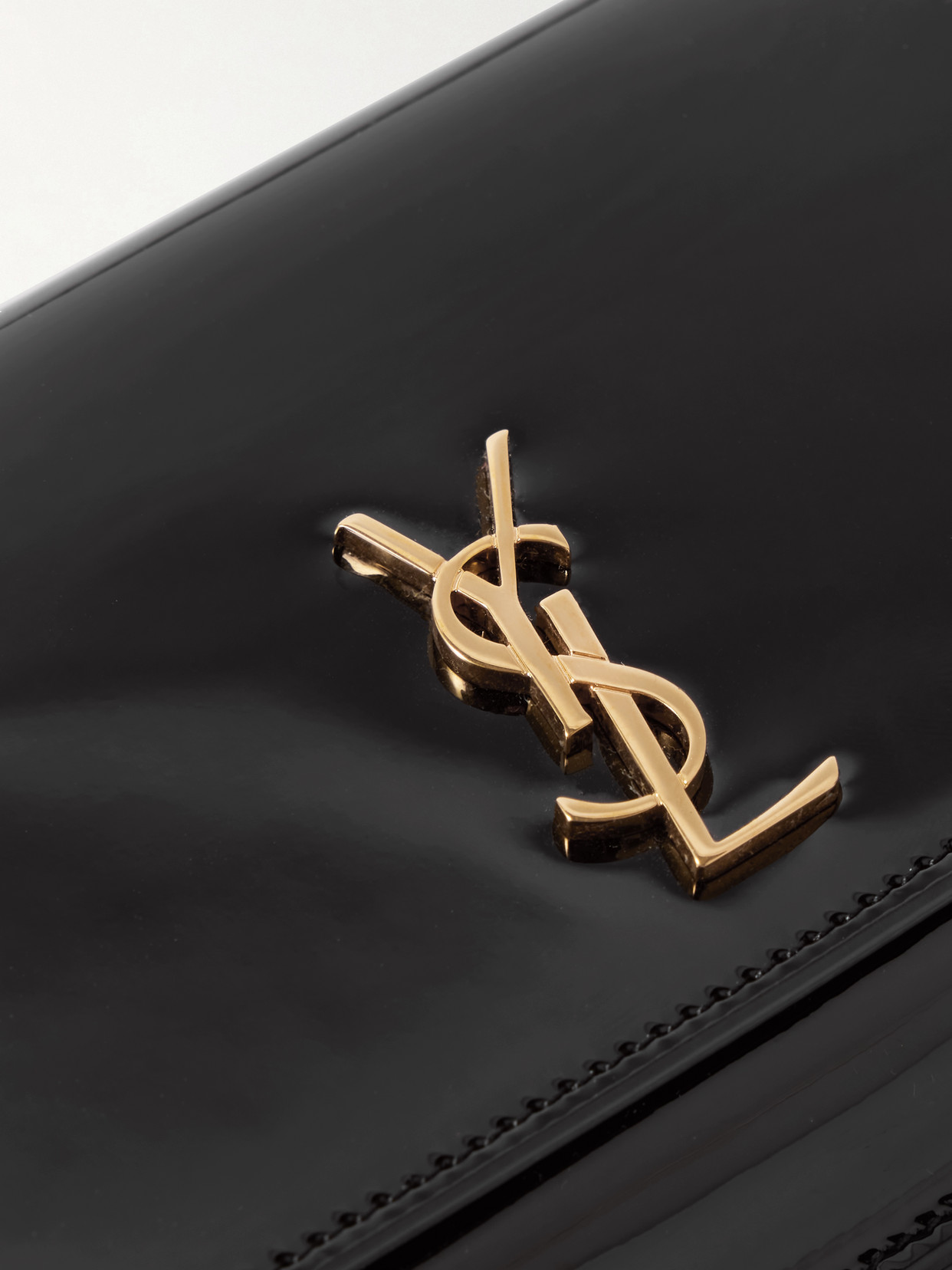 Saint Laurent Cassandre Strap Patent-leather Phone Case In Black