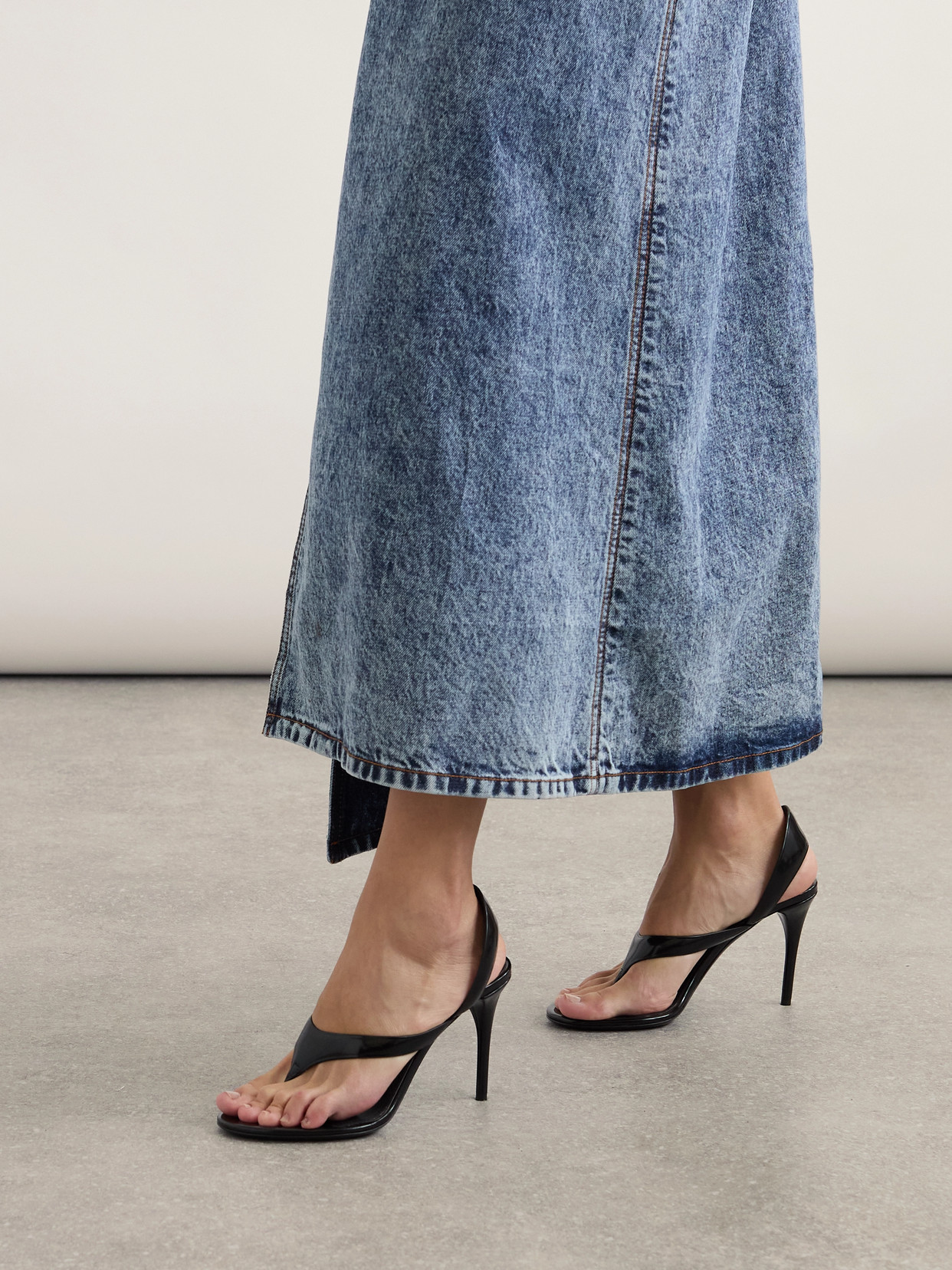Alaïa - Tong 90 Sandals