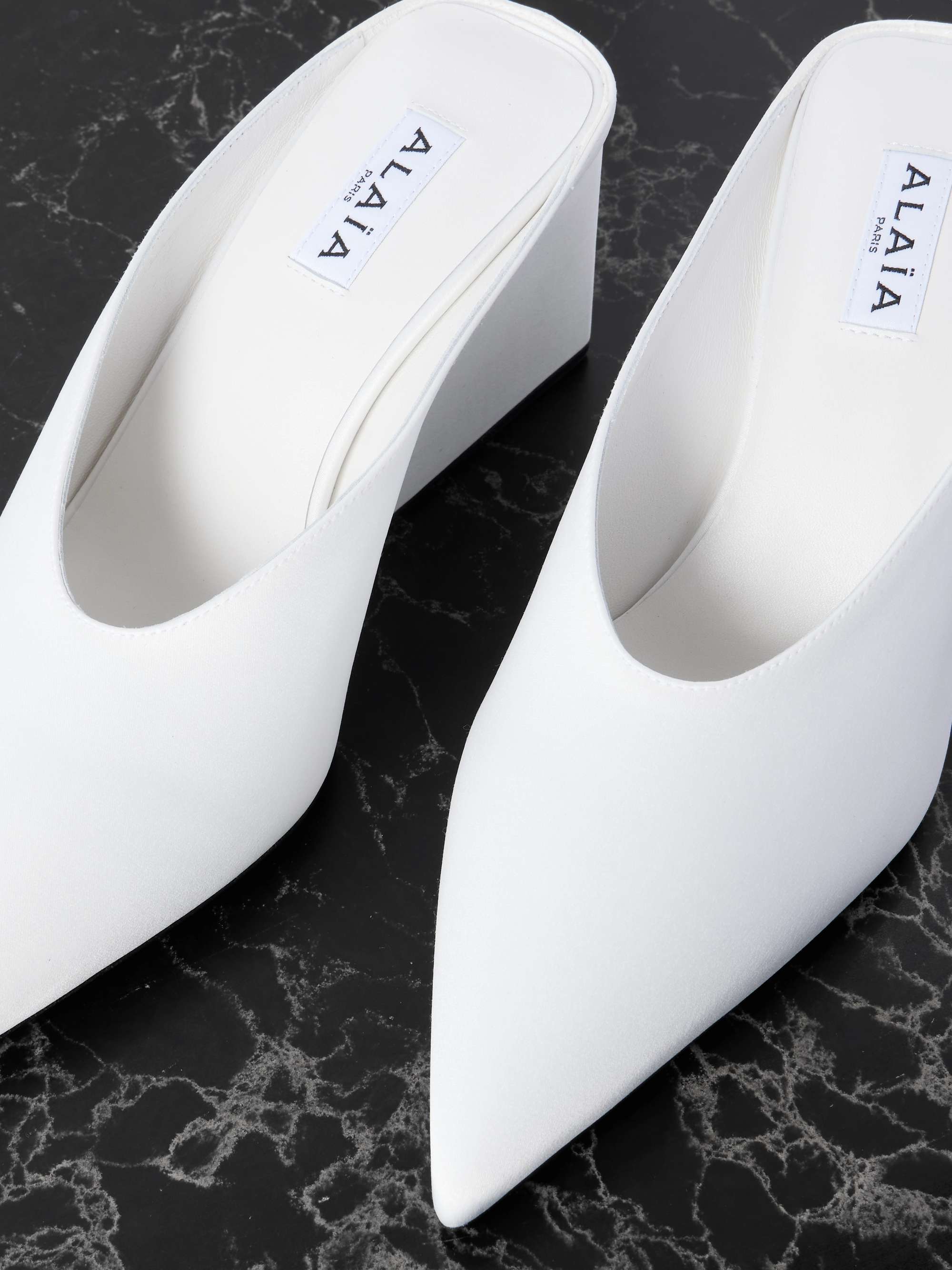 ALAÏA 