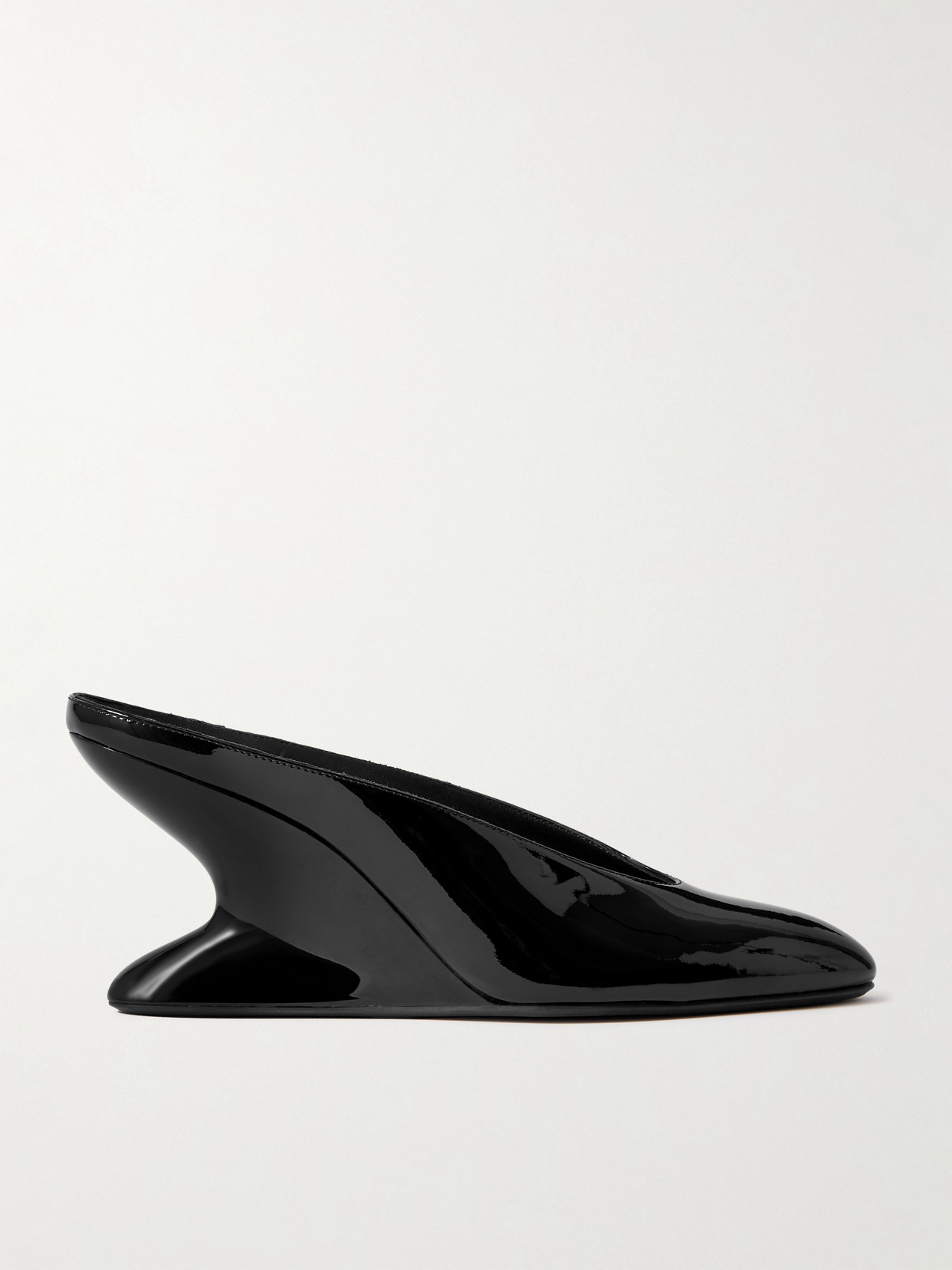 ALAÏA PATENT-LEATHER WEDGE MULES