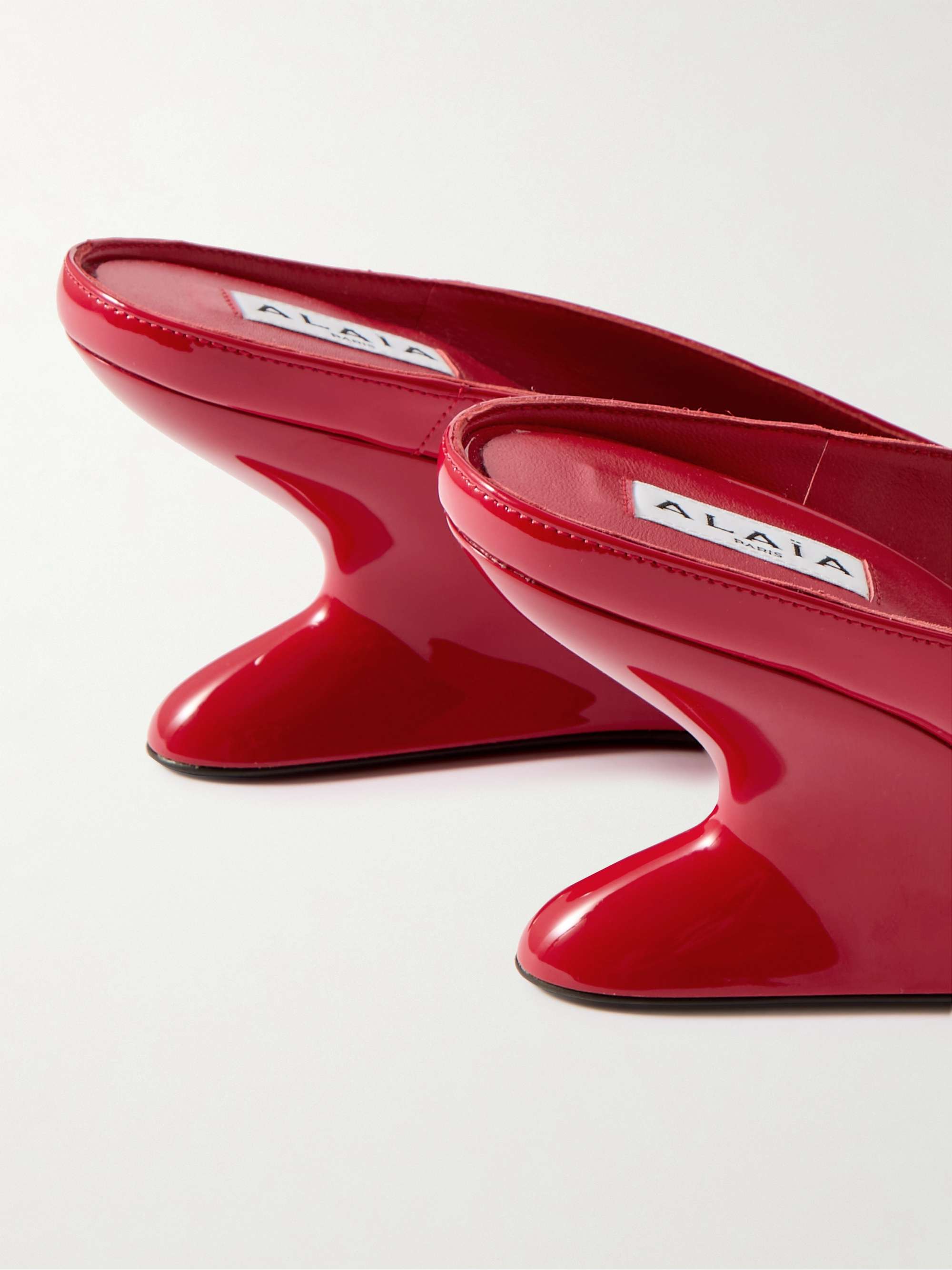 ALAÏA 