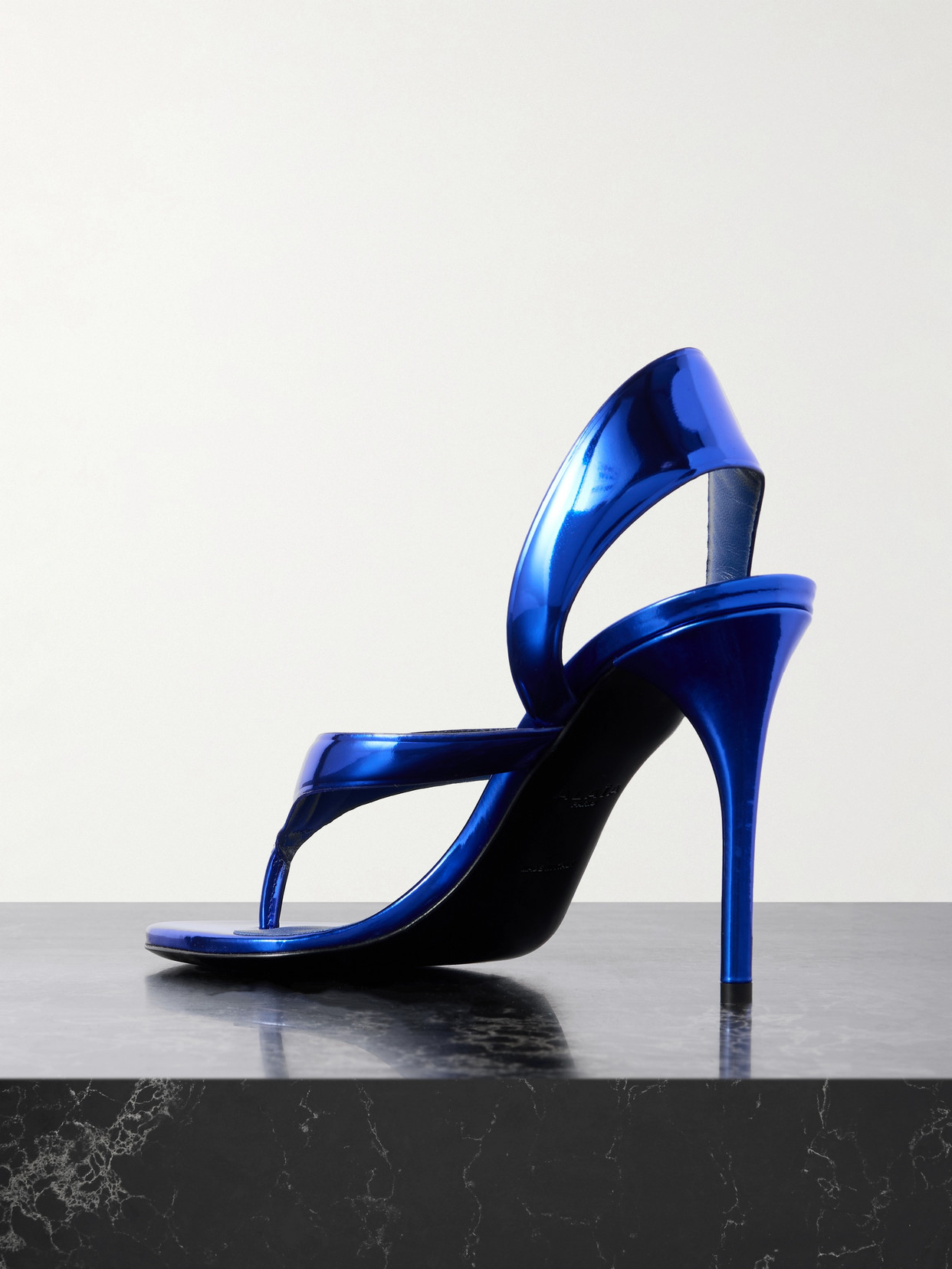 Alaïa - Tong 90 Mirrored-Leather Sandals